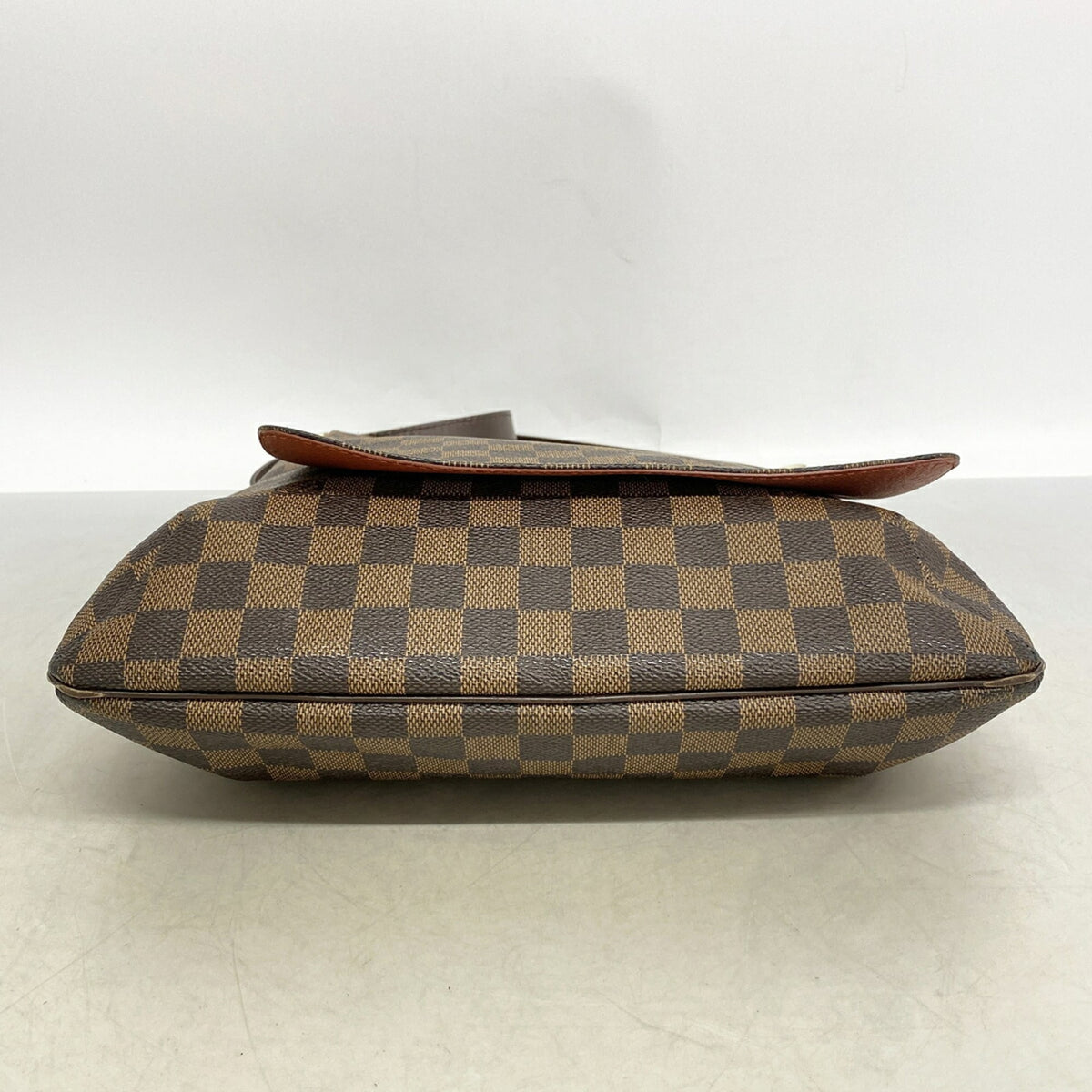Louis Vuitton Ebene Shoulder Bag (Pre-Owned)
