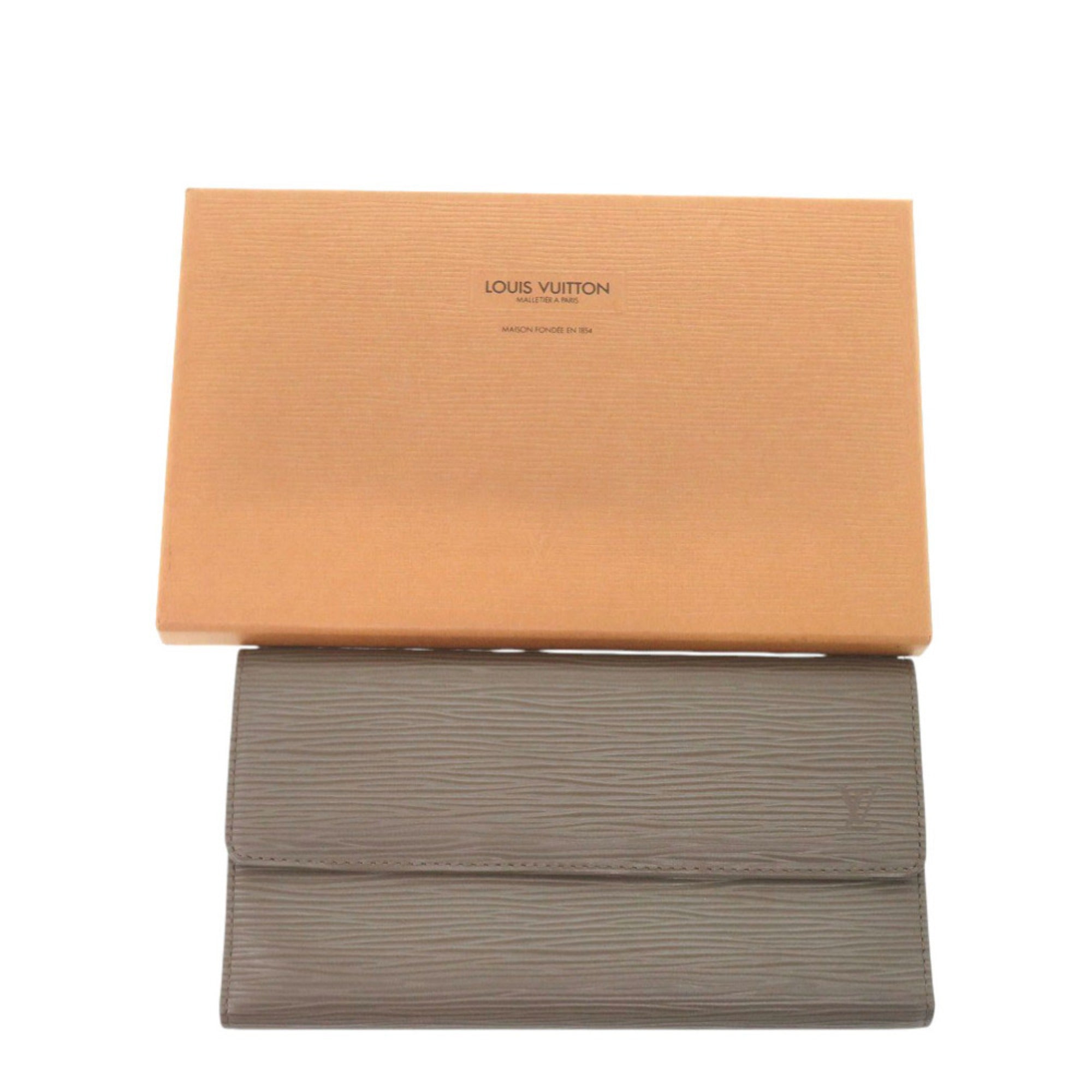 Louis Vuitton Brown Epi Leather Long Wallet (Bi-Fold) (Pre-Owned)