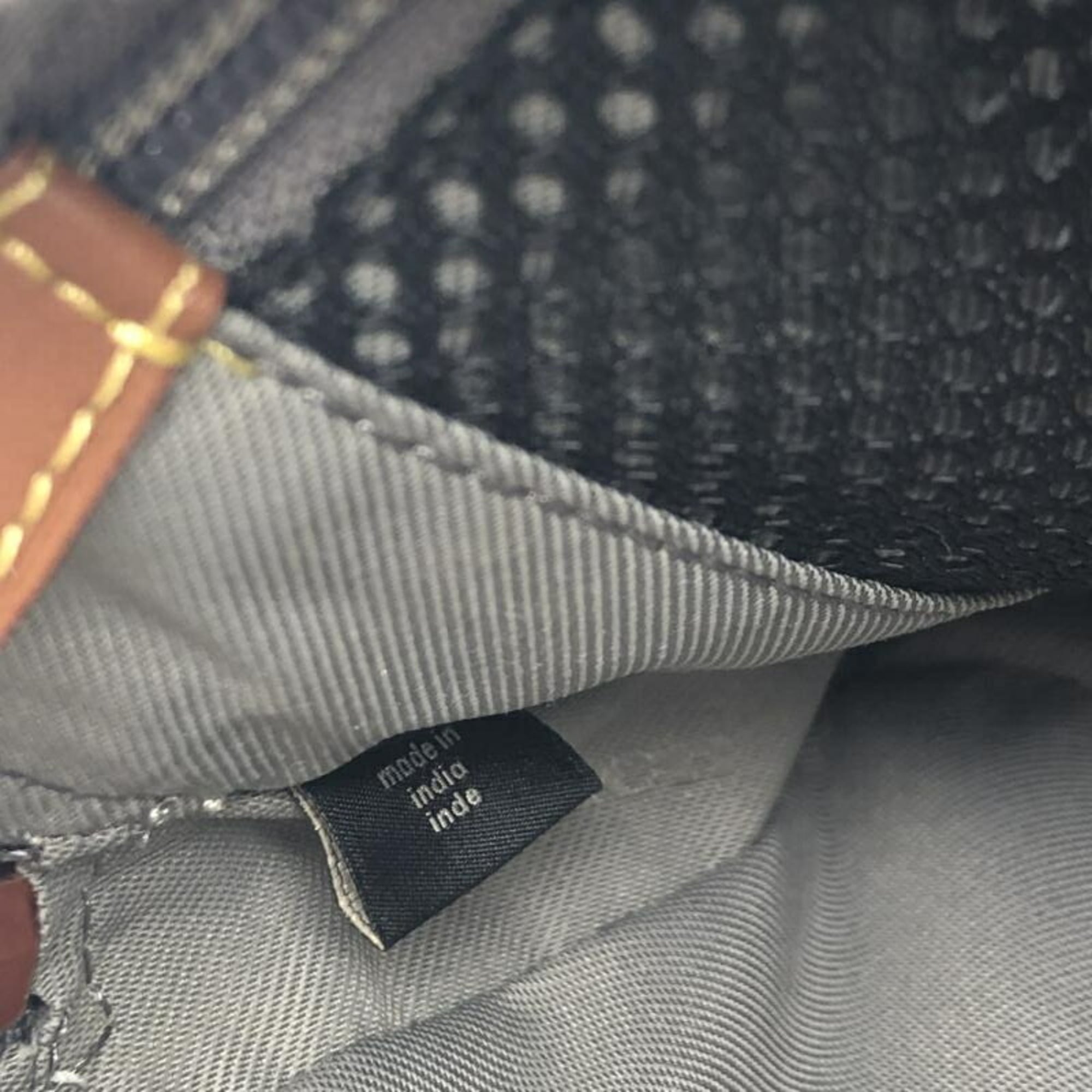 Coach Gray Shoulder Bag (Pre-Owned)