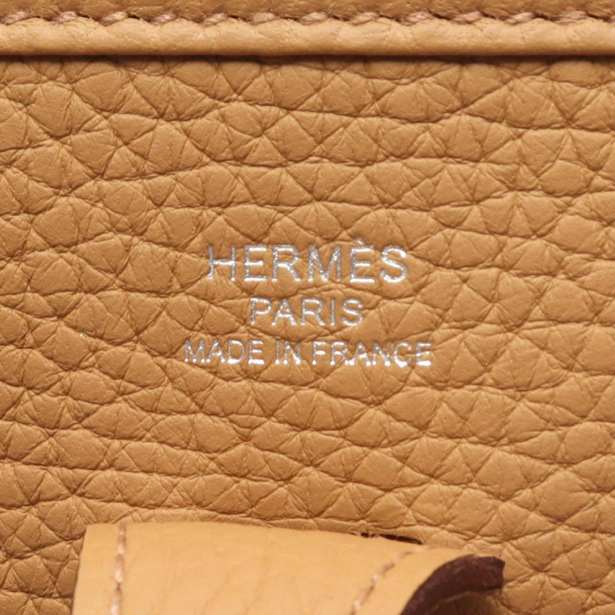Hermes Beige Taurillon Clemence Leather Shoulder Bag (Pre-Owned)