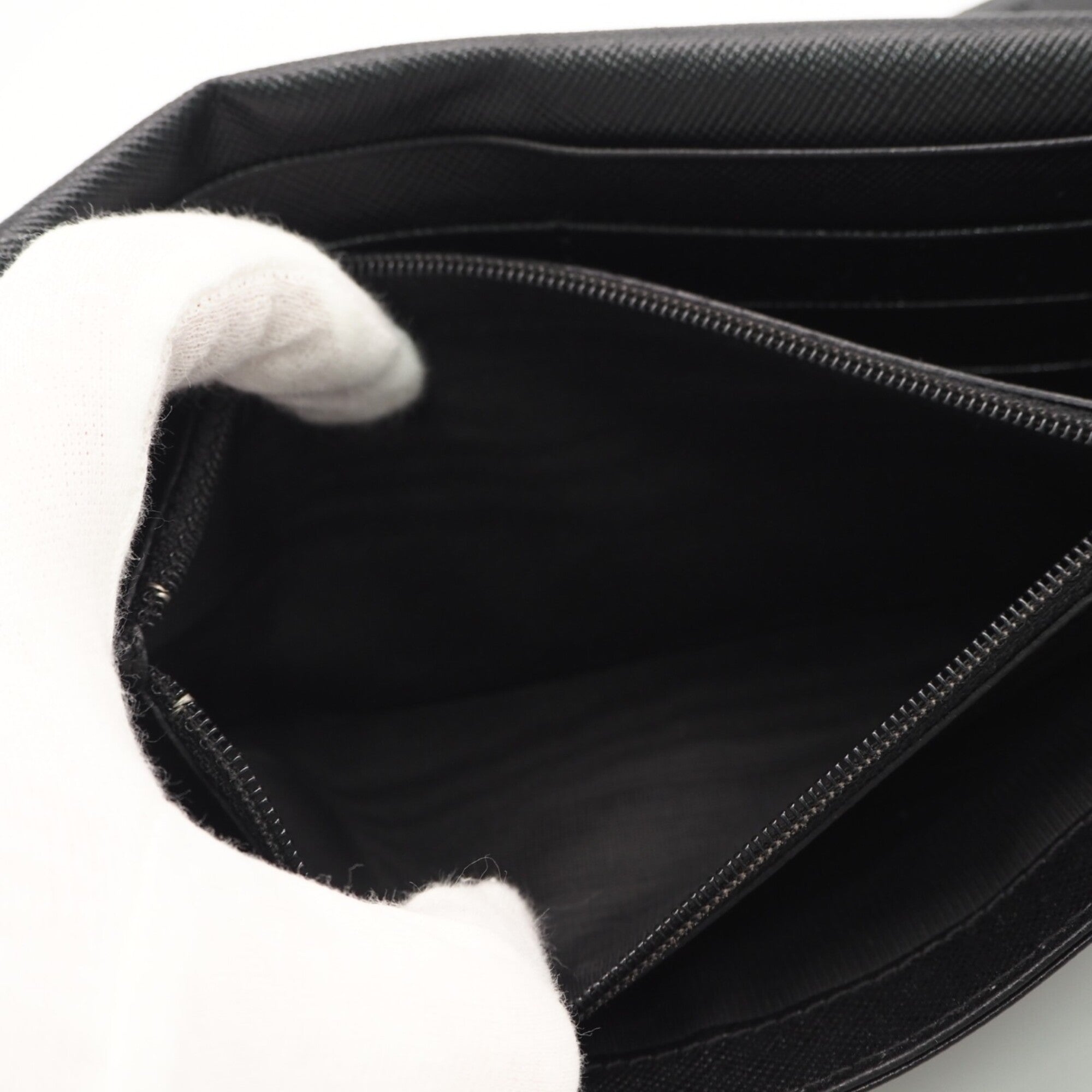 Prada Saffiano Black Nylon Saffiano Long Wallet (Bi-Fold) (Pre-Owned)
