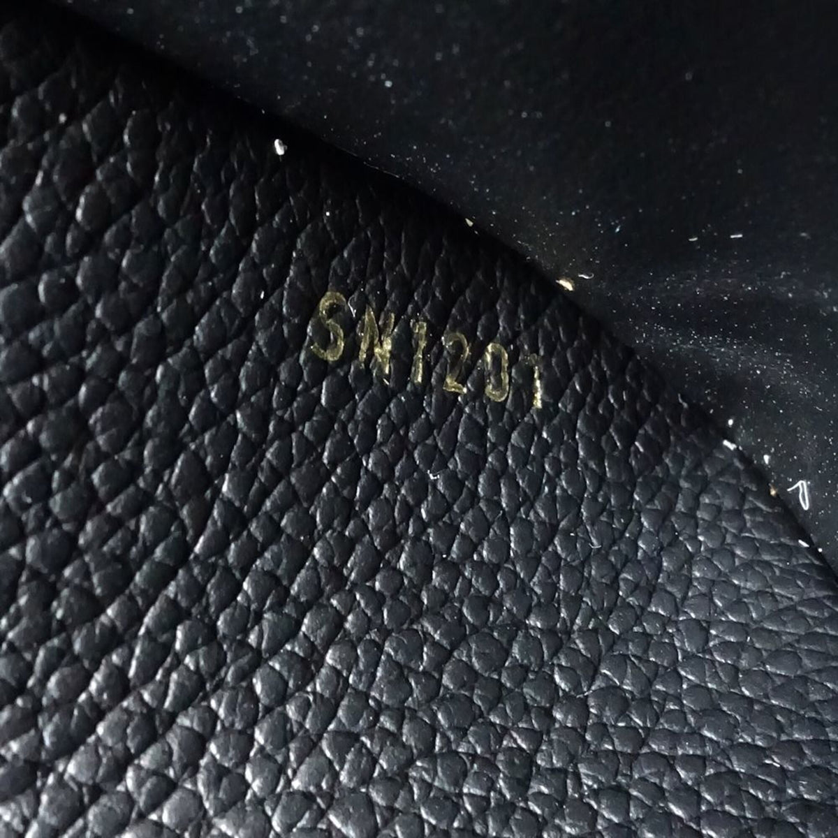Louis Vuitton Noir Monogram Empreinte Long Wallet (Bi-Fold) (Pre-Owned)