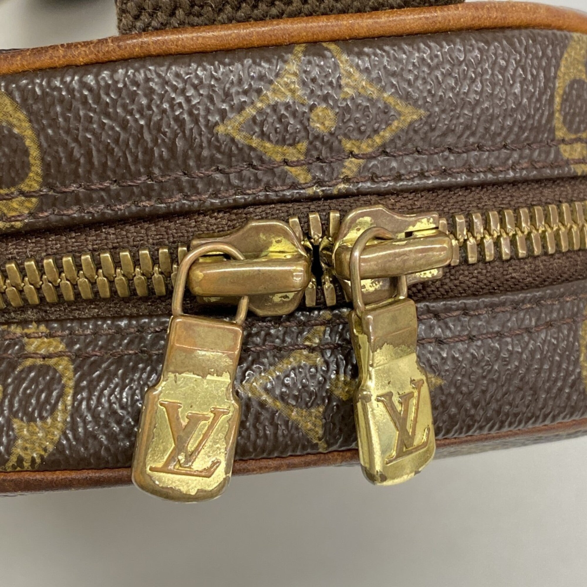 Louis Vuitton Brown Sling Bag (Pre-Owned)