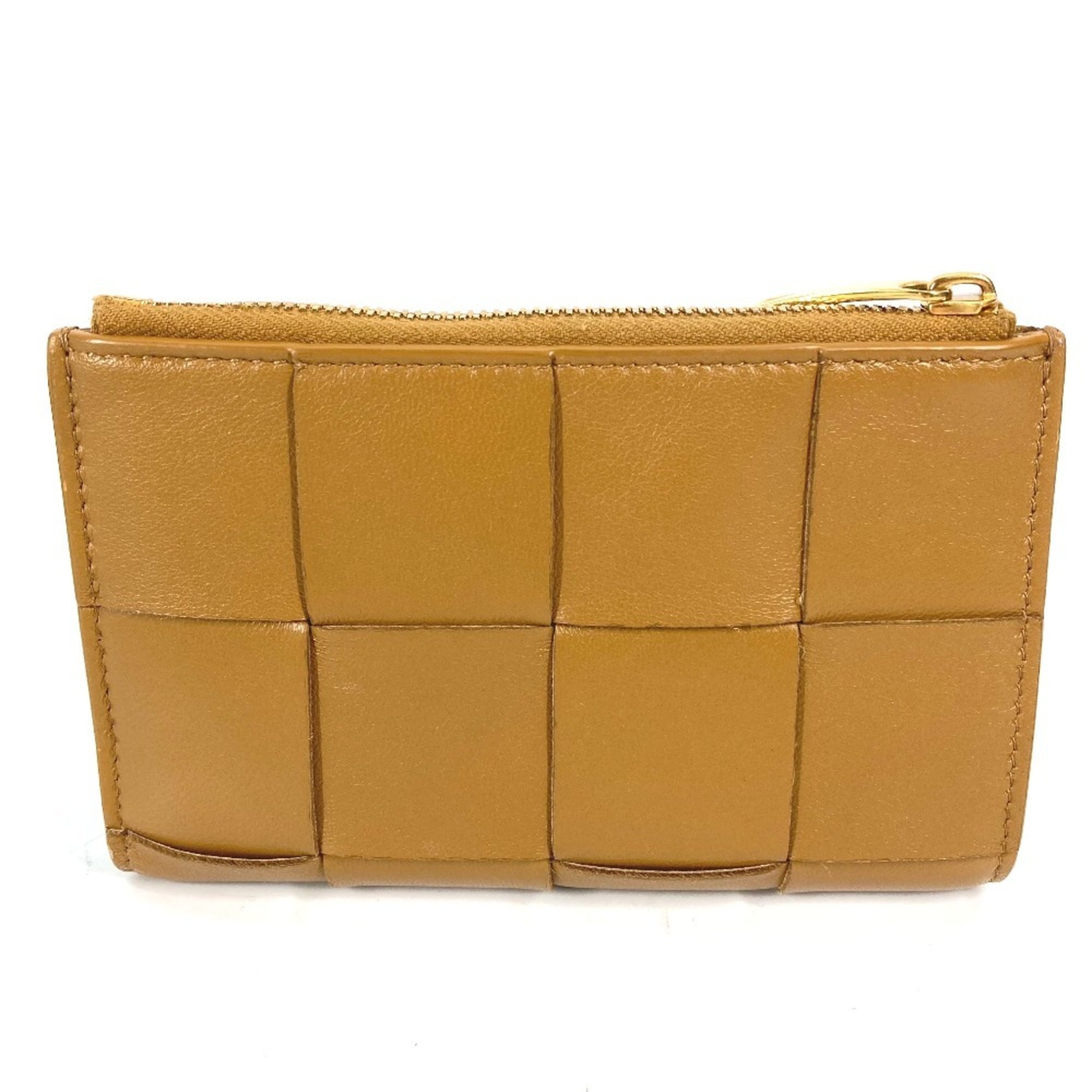 Bottega Veneta Beige Leather Wallet (Bi-Fold) (Pre-Owned)