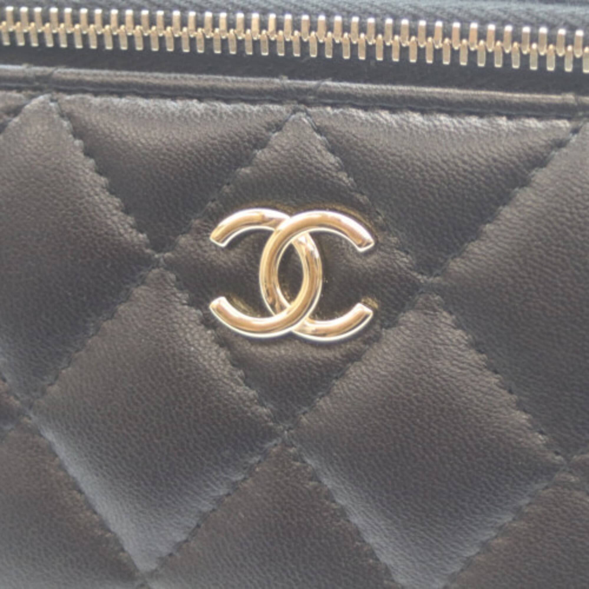 Chanel Black Pink Leather Shoulder Bag Vanity Bag (Pre-Owned)