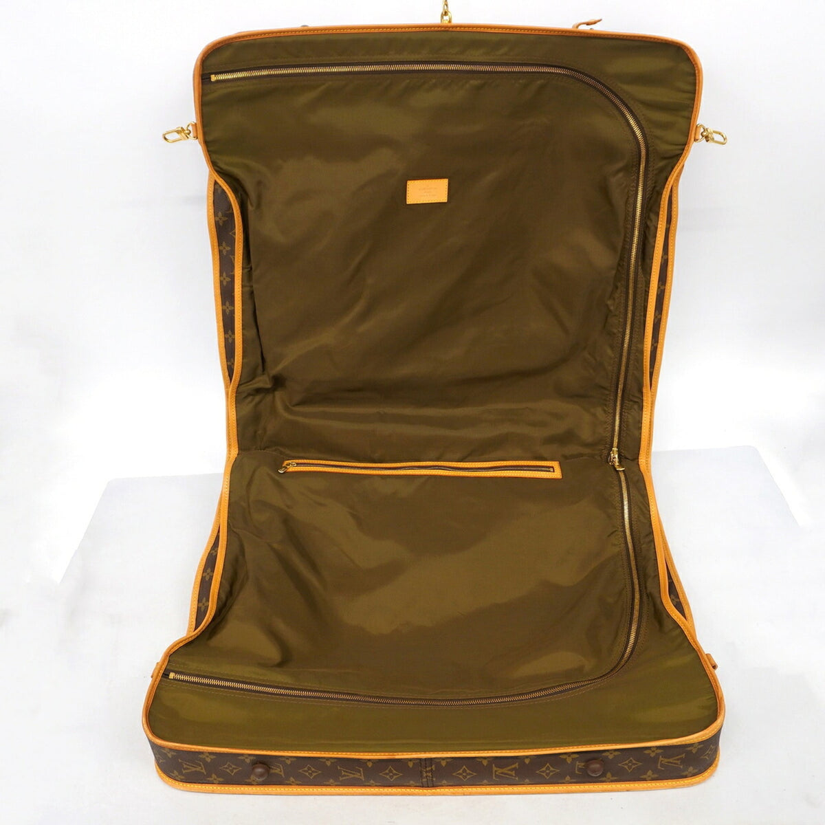 Louis Vuitton Brown Garment Case (Pre-Owned)