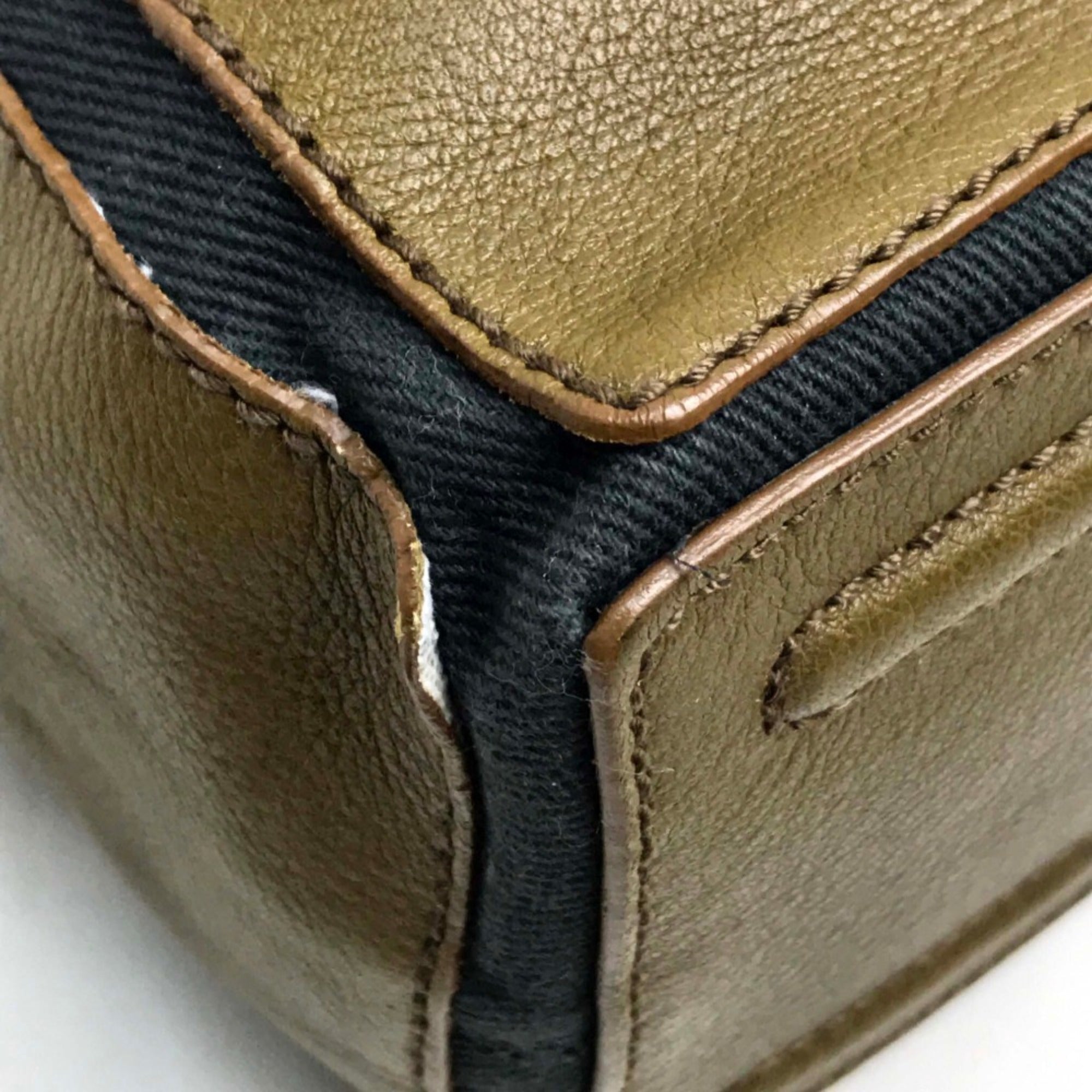 Yves Saint Laurent Brown Other Shoulder Bag (Pre-Owned)