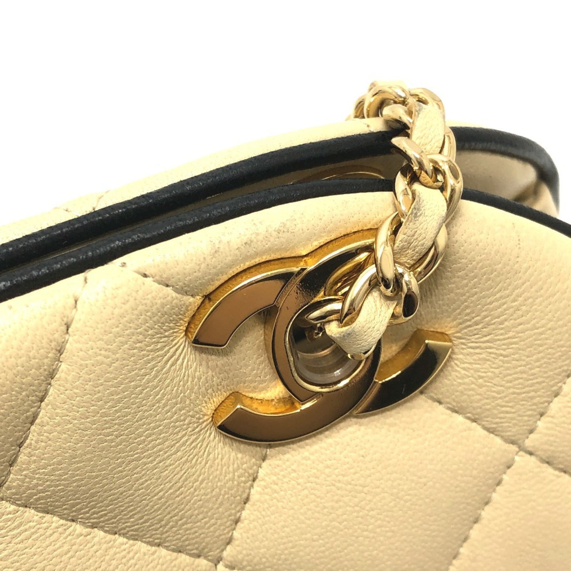 Chanel Beige Black Leather Handbag Shoulder Bag (Pre-Owned)