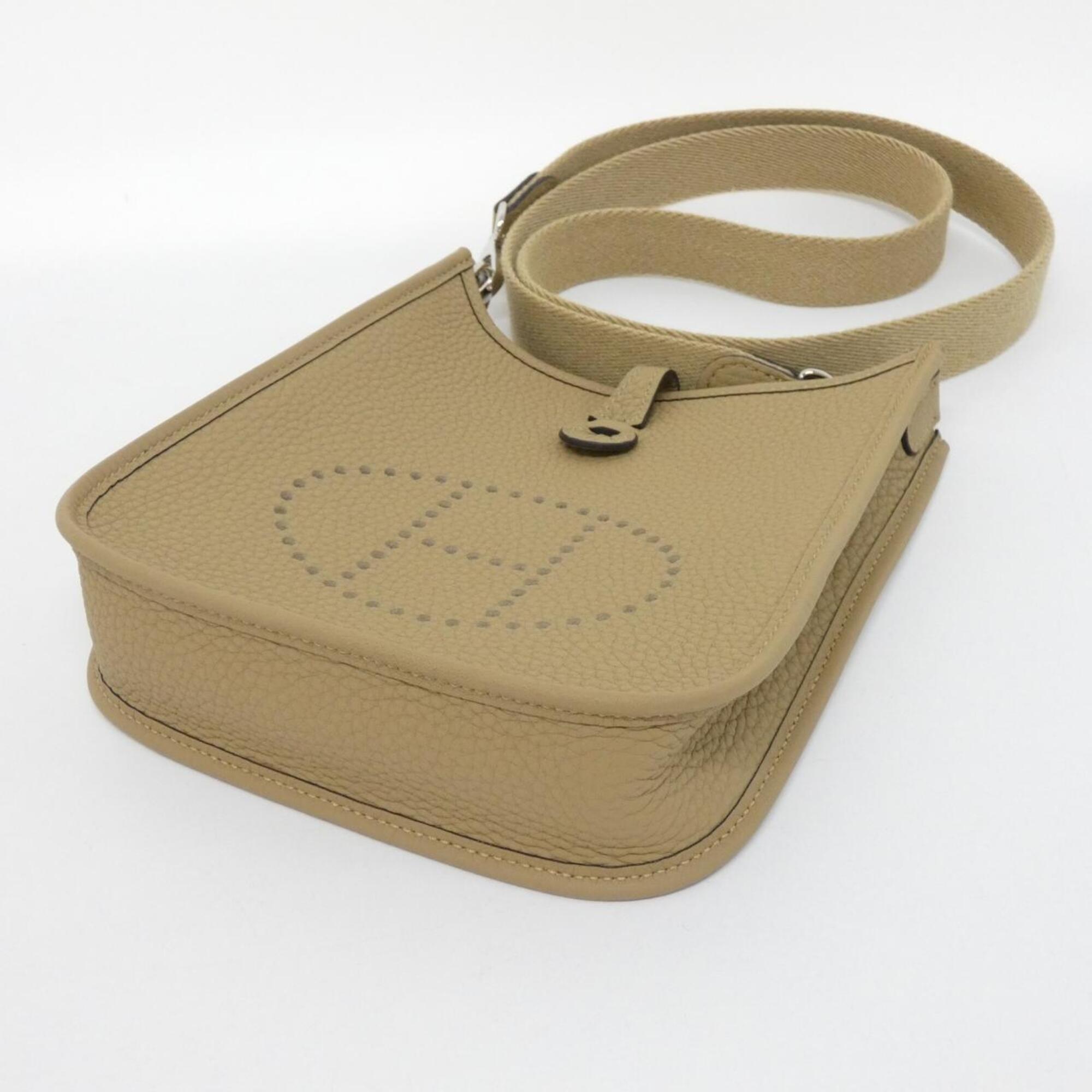 Hermes Beige Taurillon Clemence Leather Shoulder Bag (Pre-Owned)