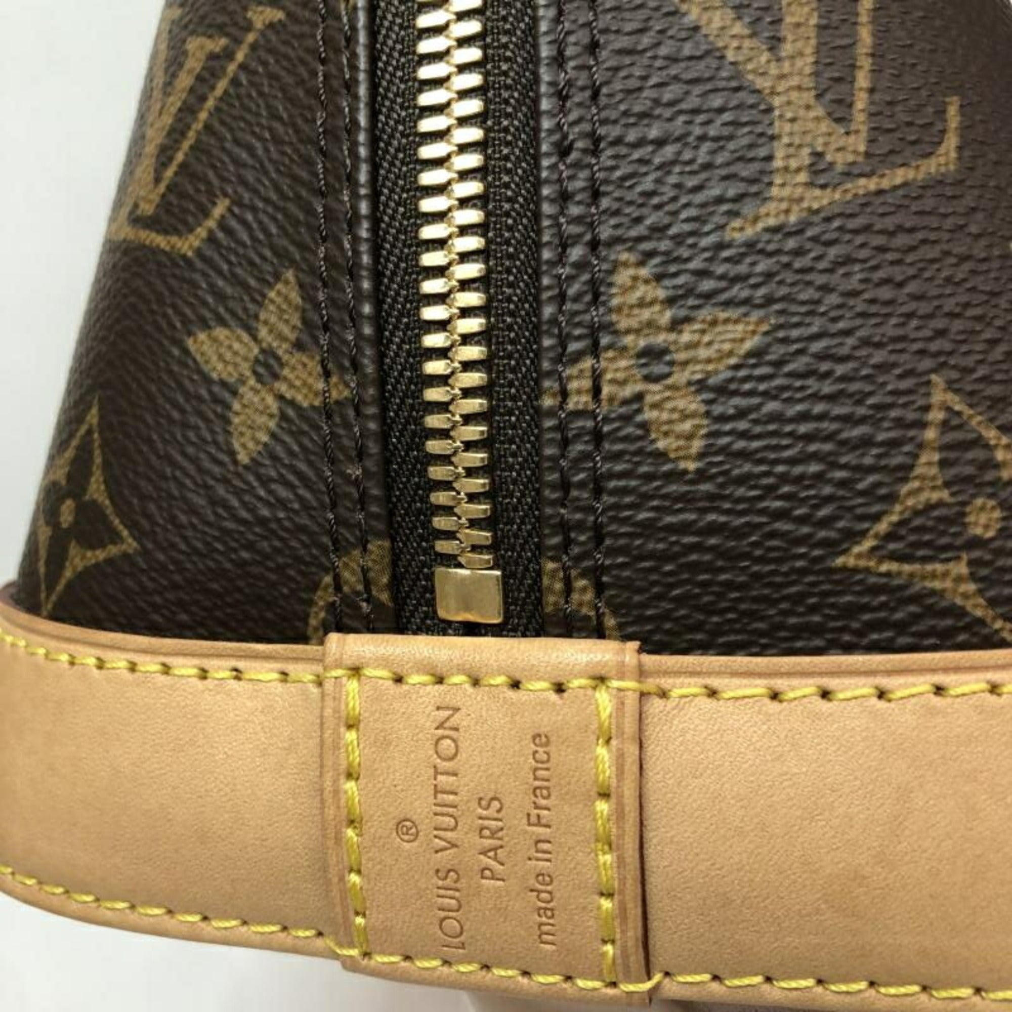 Louis Vuitton Monogram Monogram Monogram Handbag (Pre-Owned)
