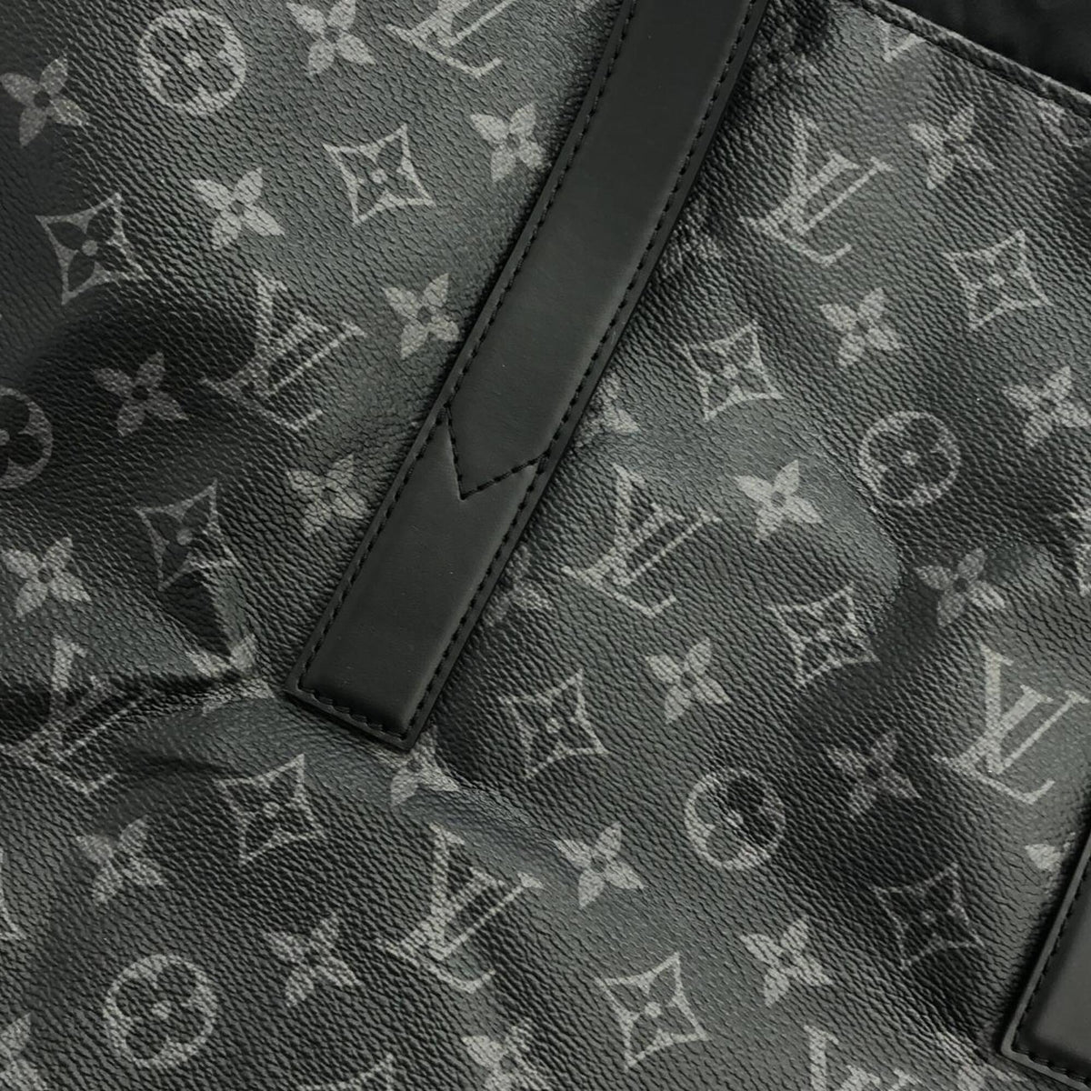 Louis Vuitton Black Coated Canvas Handbag (Pre-Owned)