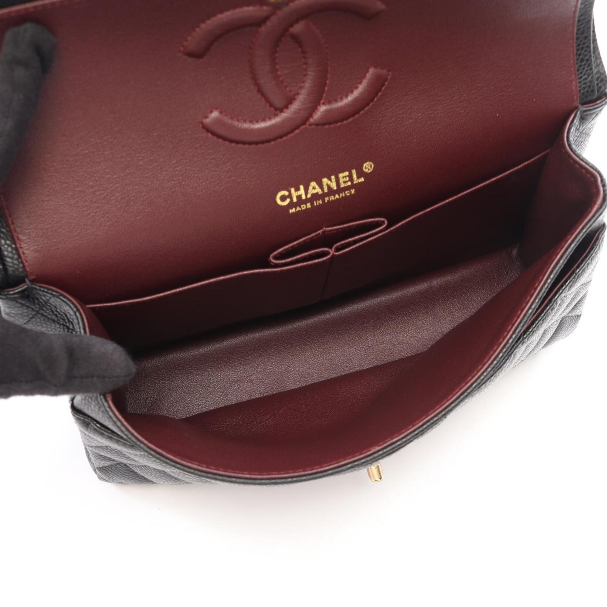 Chanel Black Grained Calfskin Handbag Shoulder Bag (Pre-Owned)