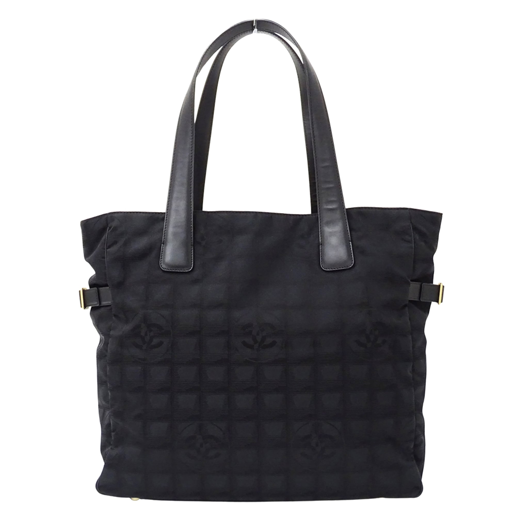Chanel Black Nylon Handbag Tote Bag (Pre-Owned)