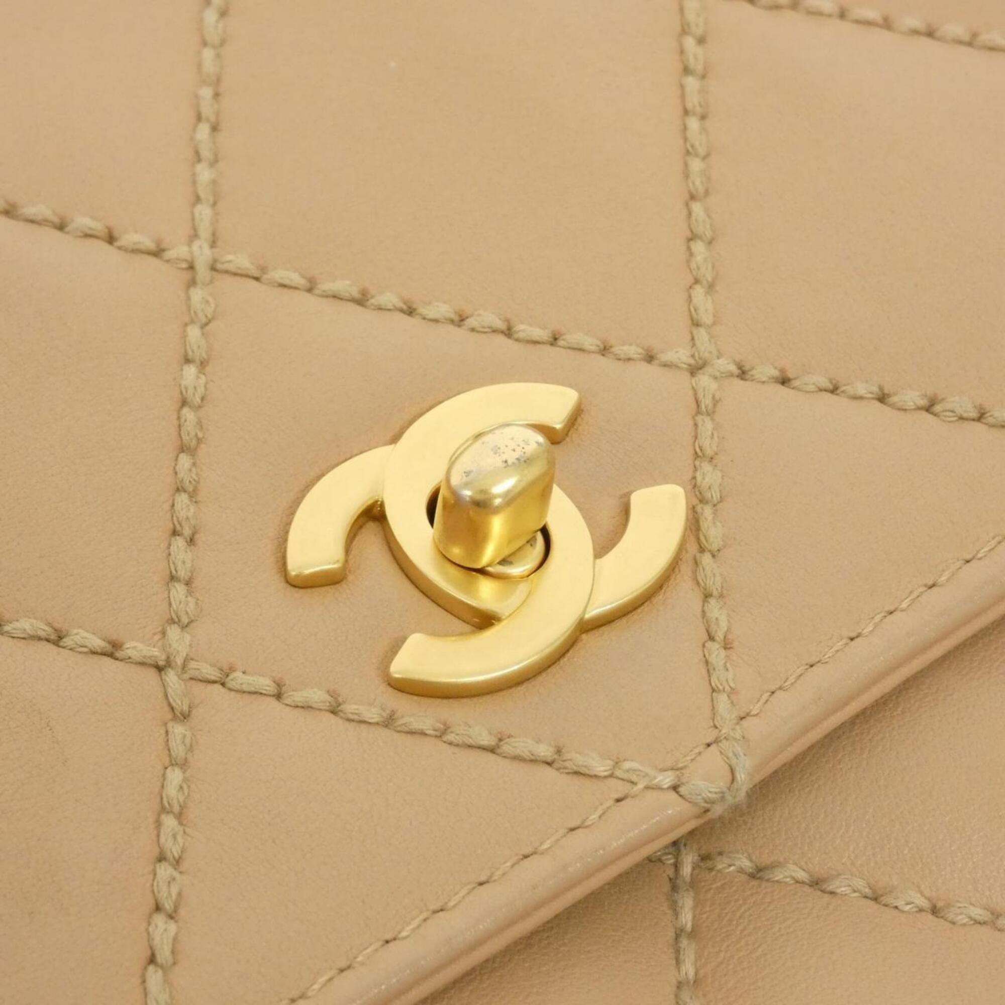 Chanel Beige Leather Shoulder Bag (Pre-Owned)