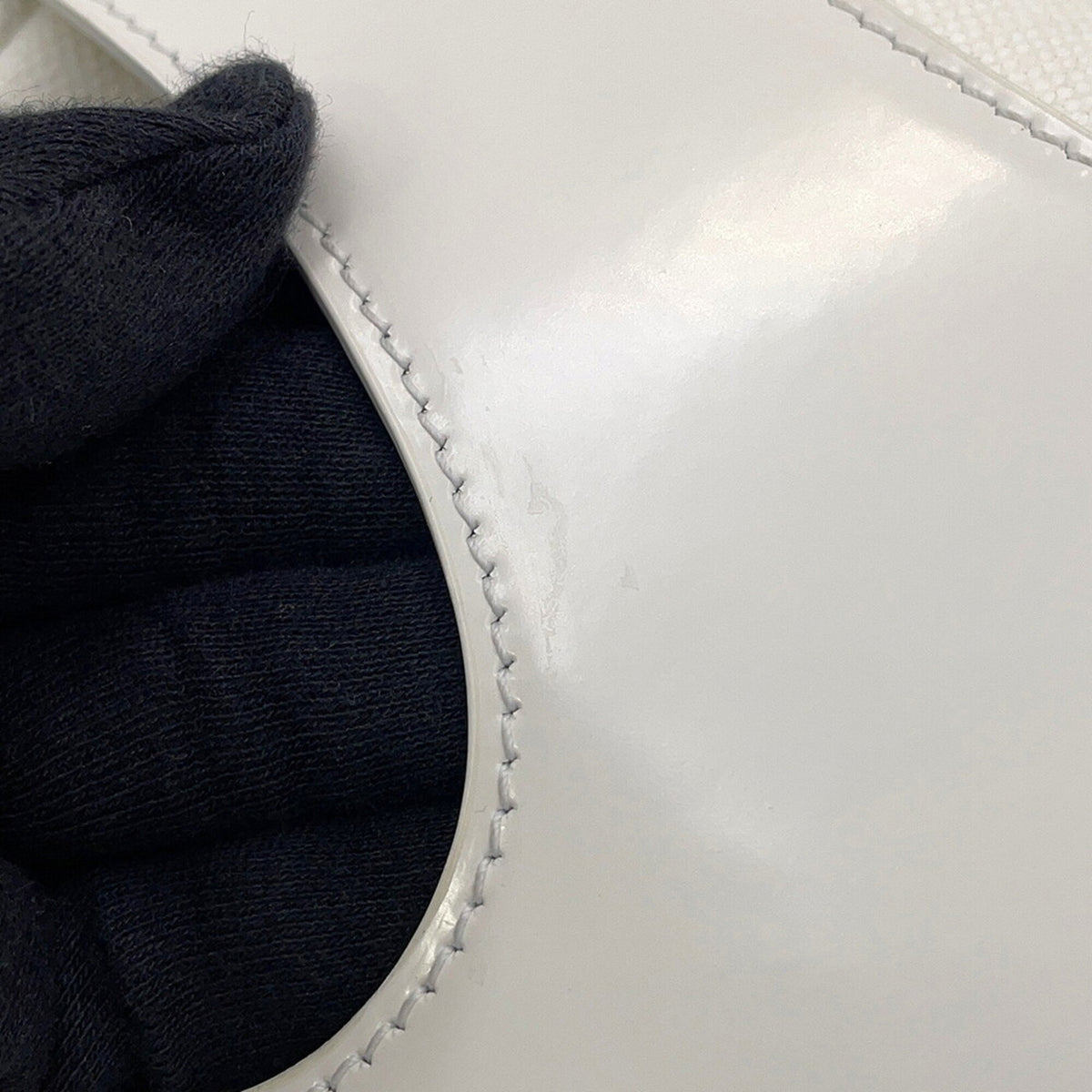 Salvatore Ferragamo White Canvas Handbag (Pre-Owned)