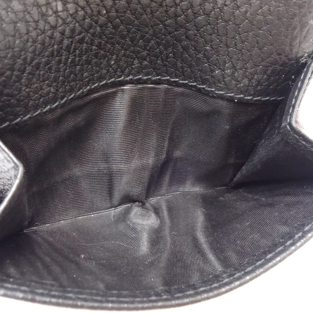 Gucci Black Leather Wallet (Tri-Fold) (Pre-Owned)