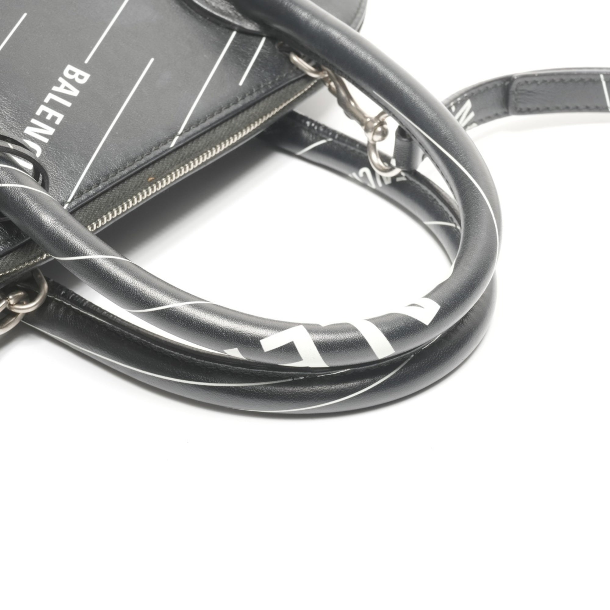 Balenciaga Black Handbag (Pre-Owned)