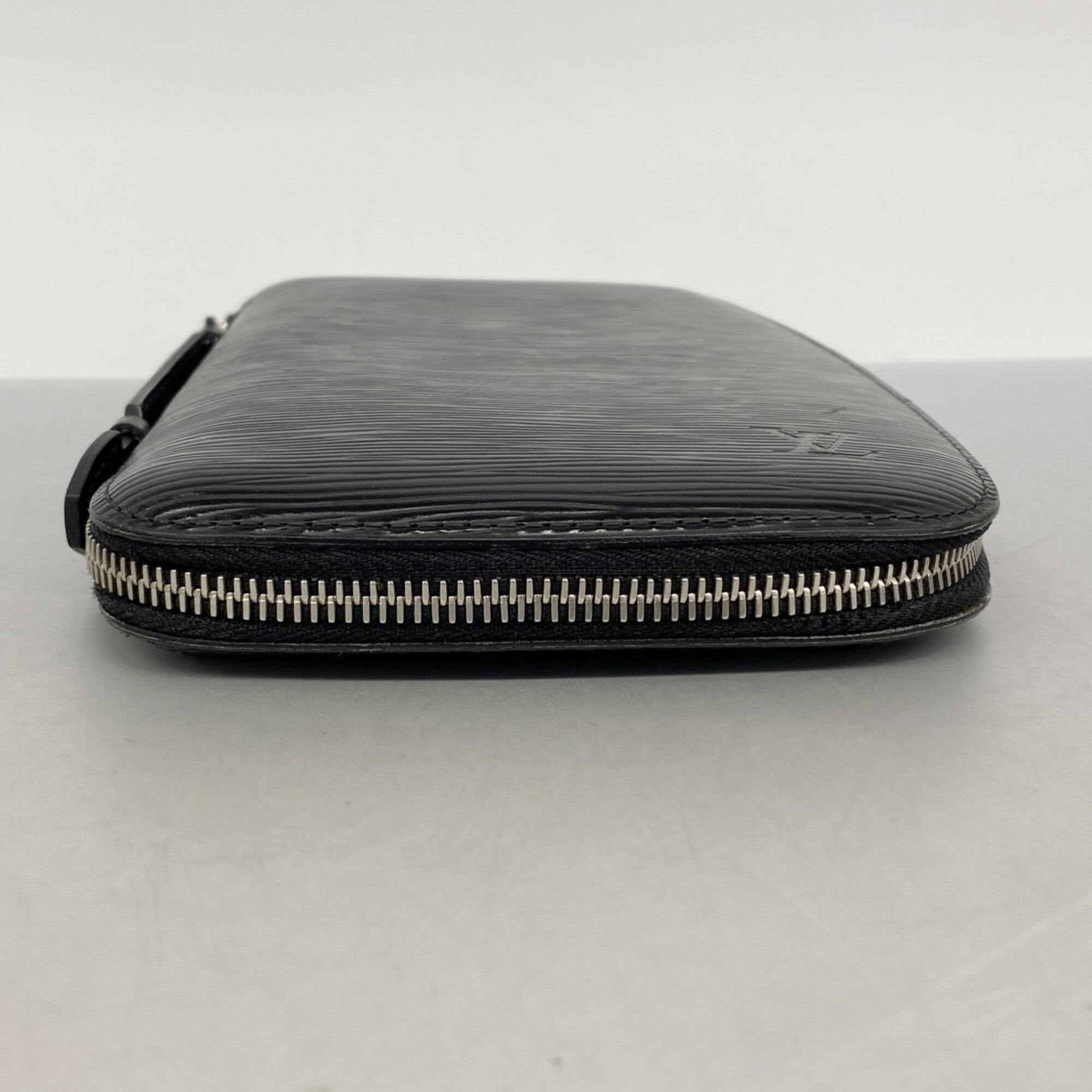 Louis Vuitton Noir Long Wallet (Bi-Fold) (Pre-Owned)