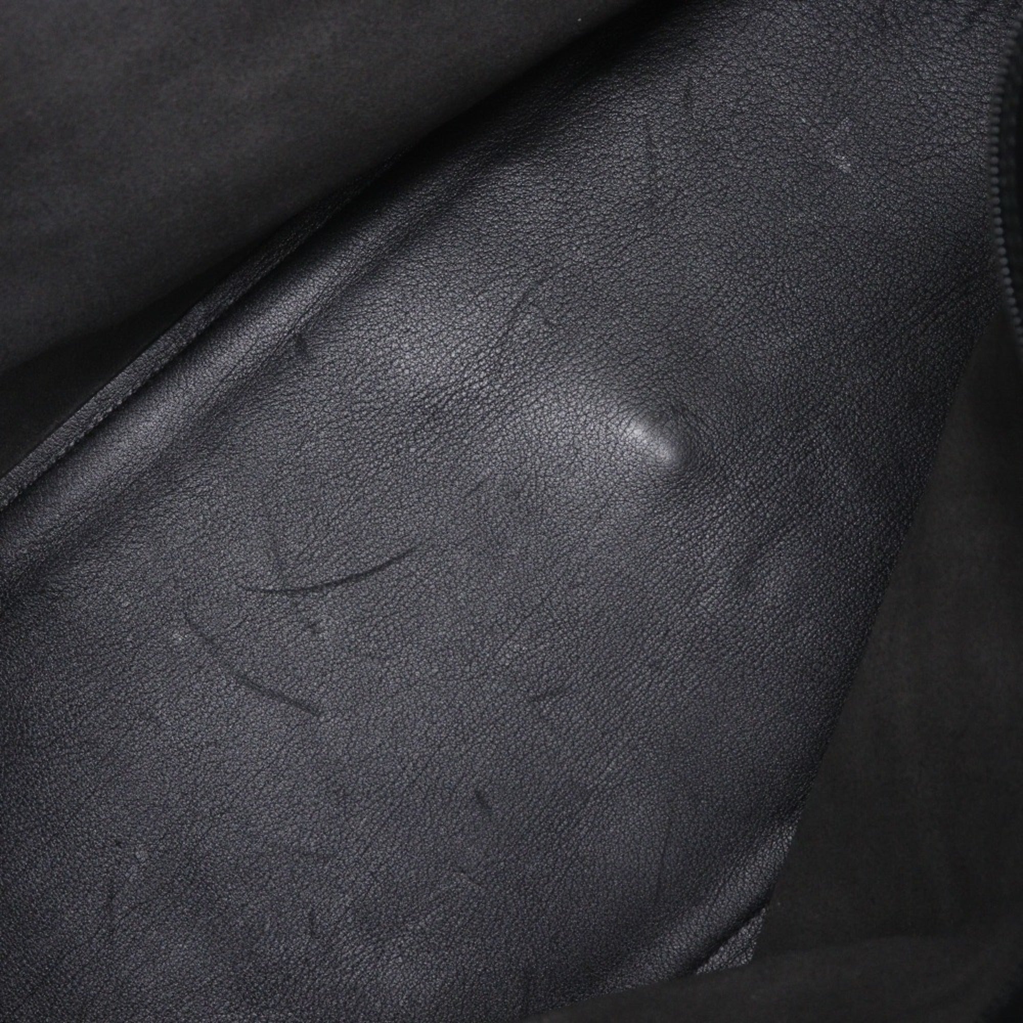 Gucci Black Leather Boston Bag (Pre-Owned)