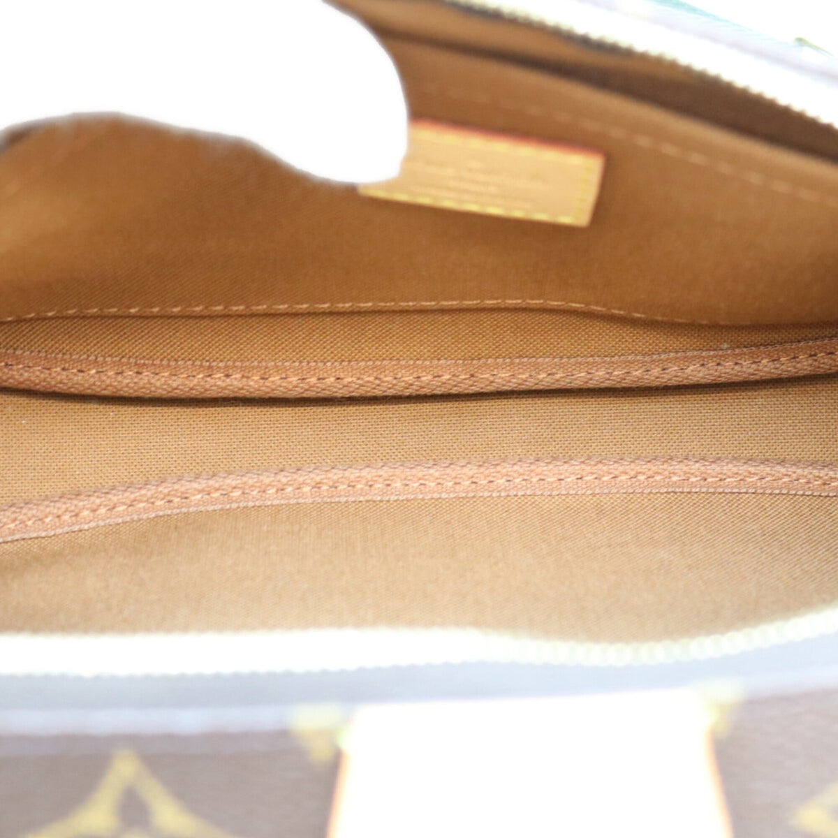 Louis Vuitton Brown Khaki Monogram Shoulder Bag (Pre-Owned)