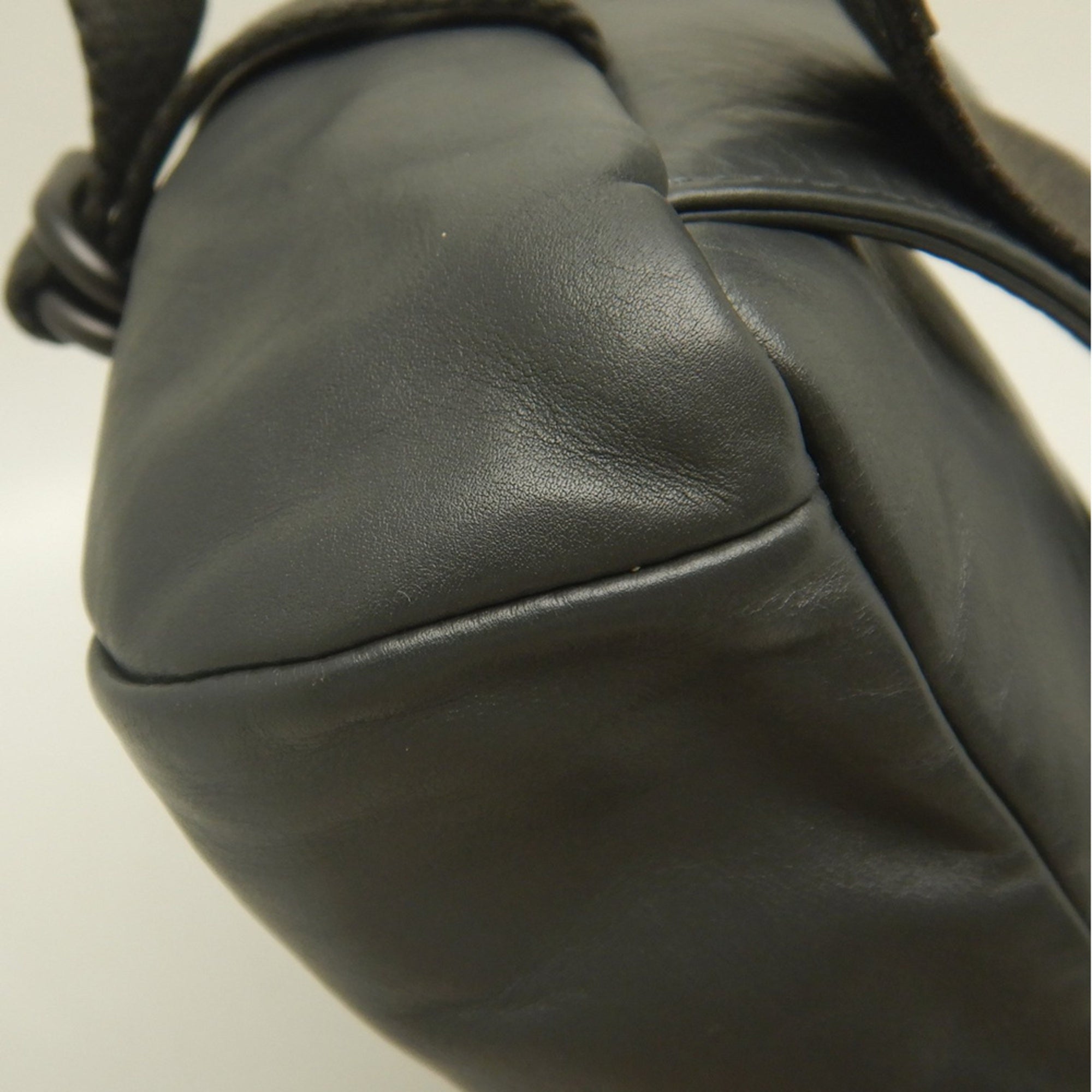 Bottega Veneta Intrecciato Dark Gray Intrecciato Fanny Pack (Pre-Owned)