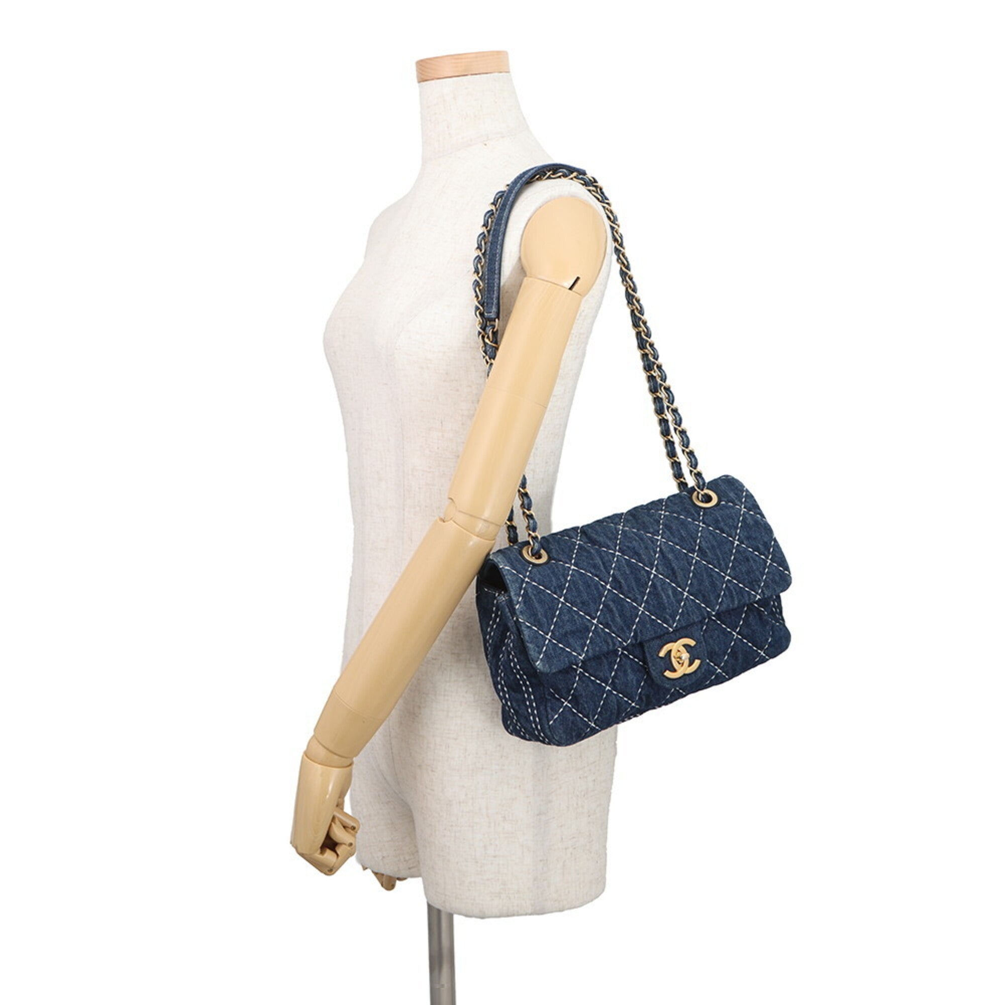 Chanel Blue Denim Handbag Shoulder Bag (Pre-Owned)
