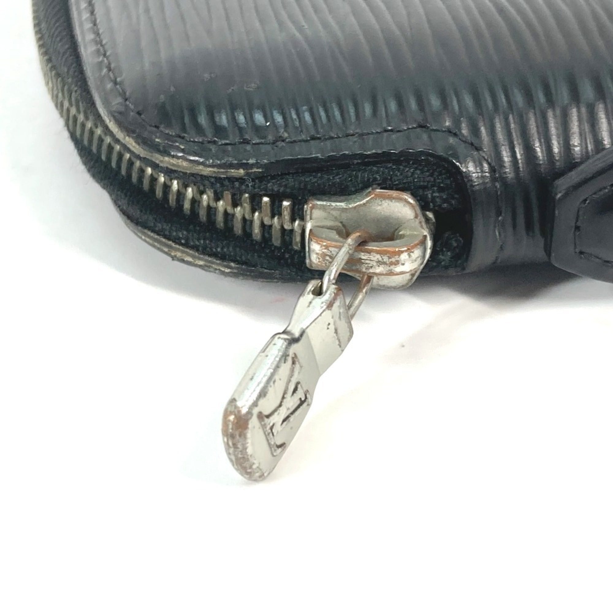 Louis Vuitton Epi Black Noir Epi Leather Clutch Bag Handbag (Pre-Owned)