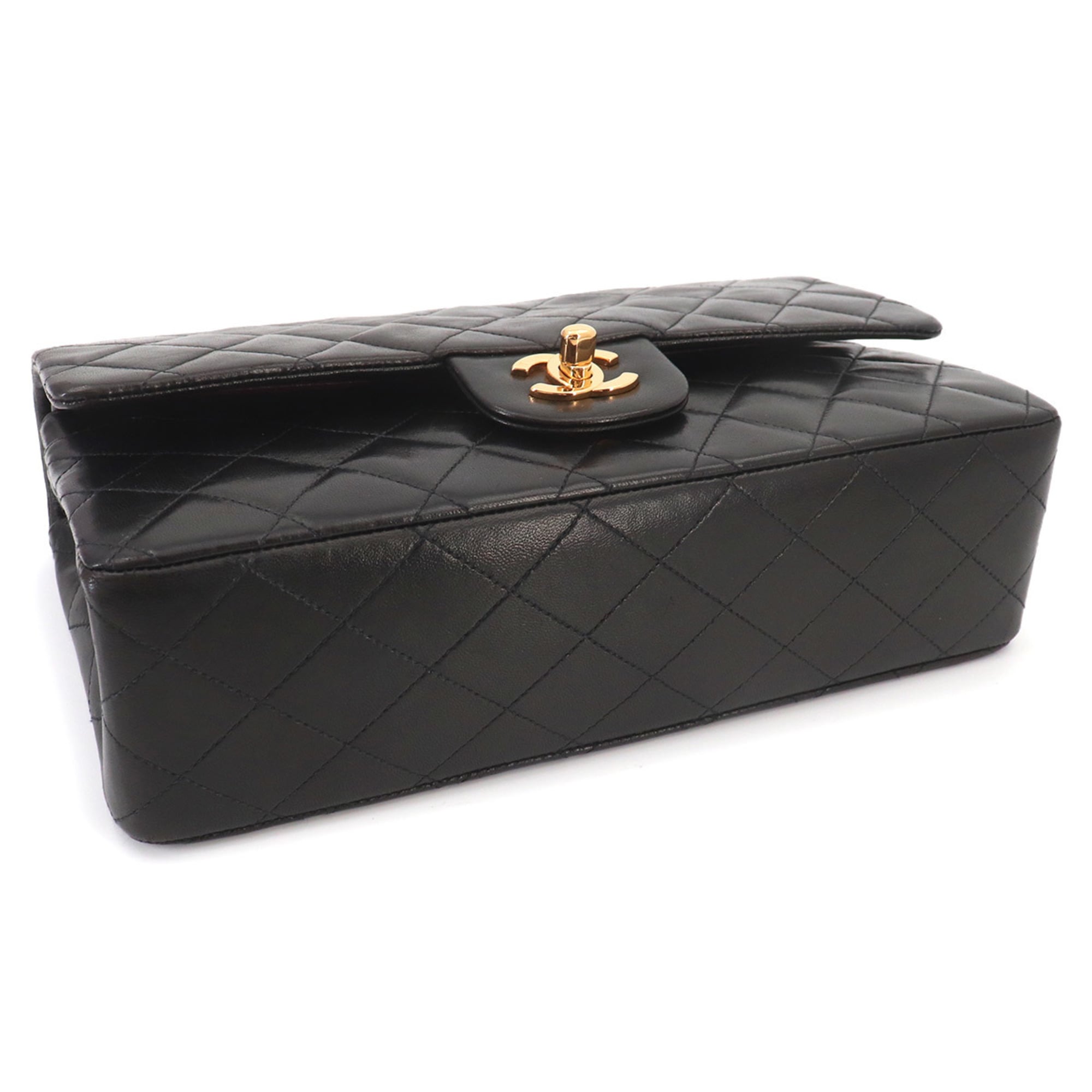 Chanel Black Leather Handbag Shoulder Bag (Pre-Owned)