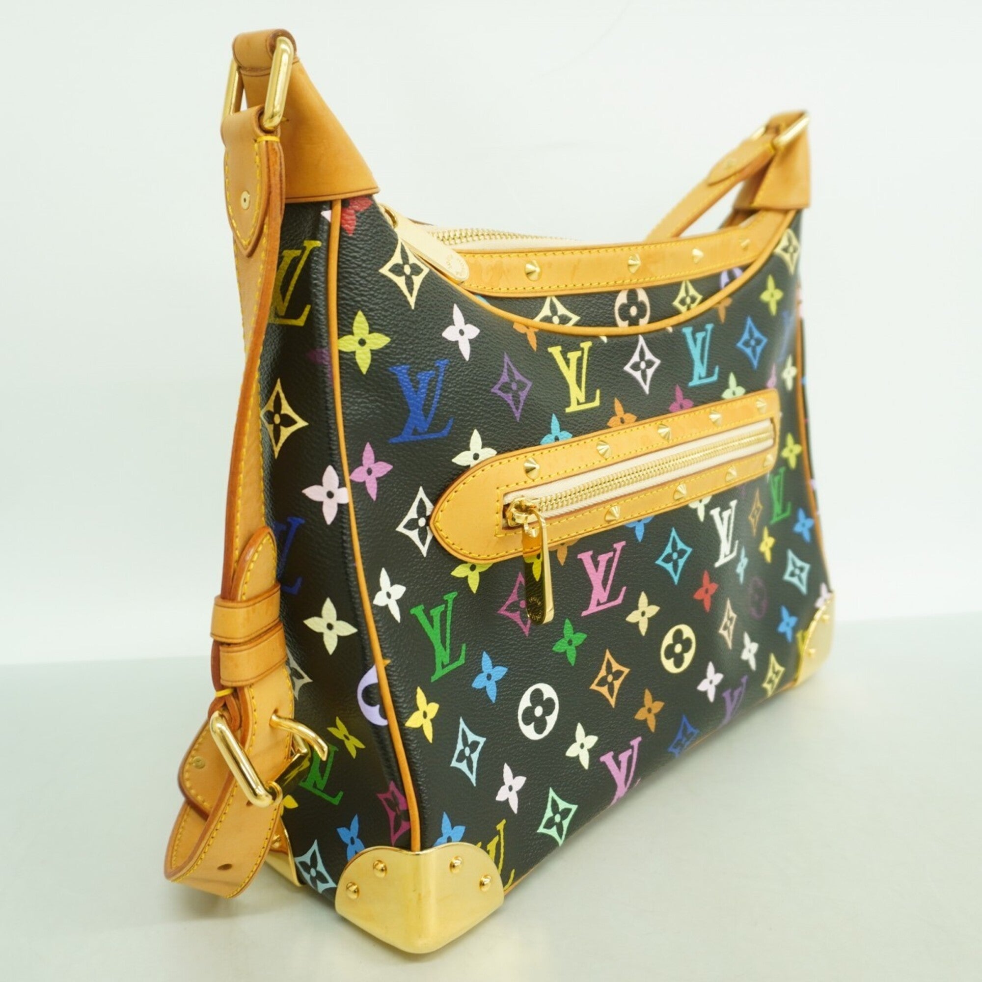 Louis Vuitton Noir Shoulder Bag (Pre-Owned)