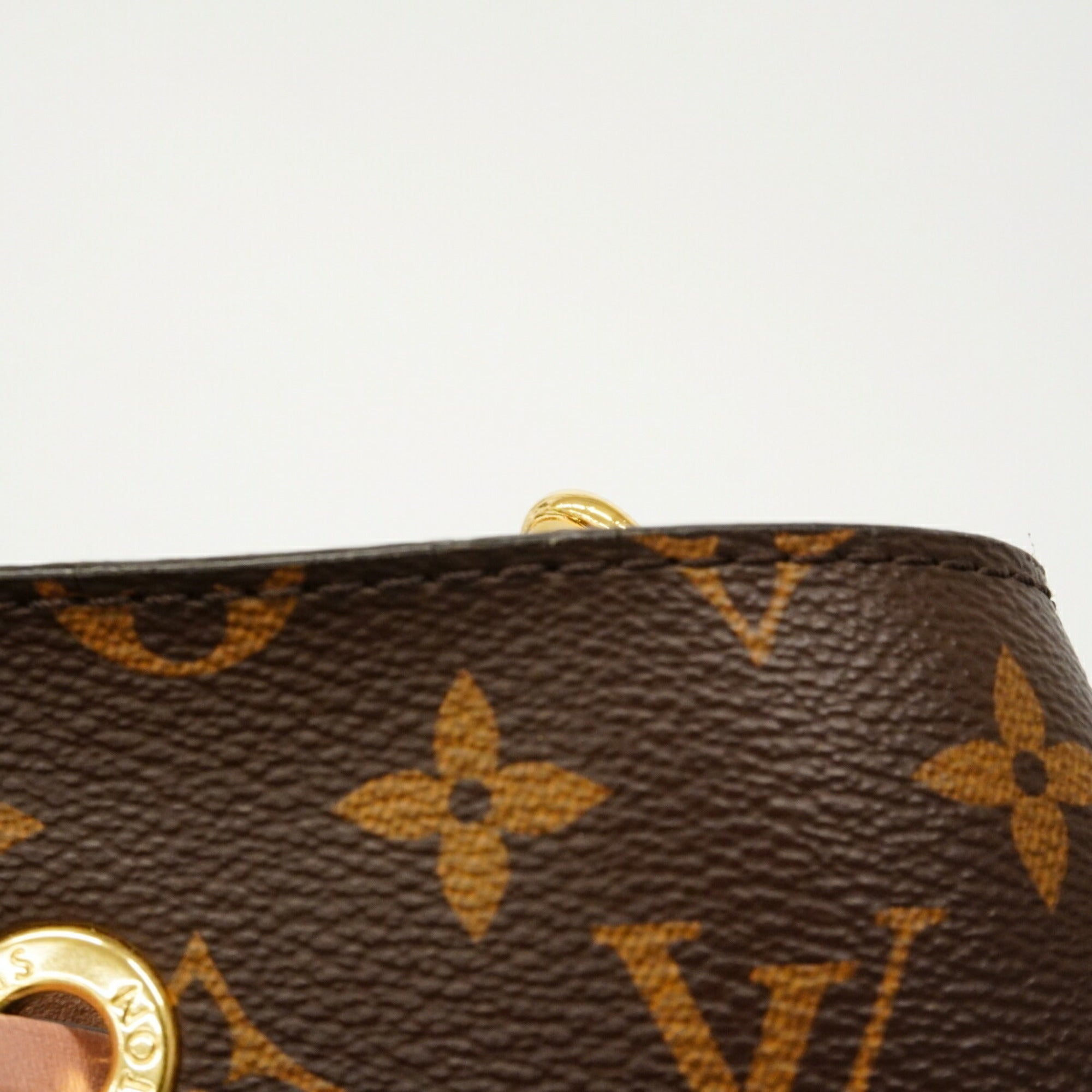 Louis Vuitton Brown Rose Poudre Shoulder Bag (Pre-Owned)