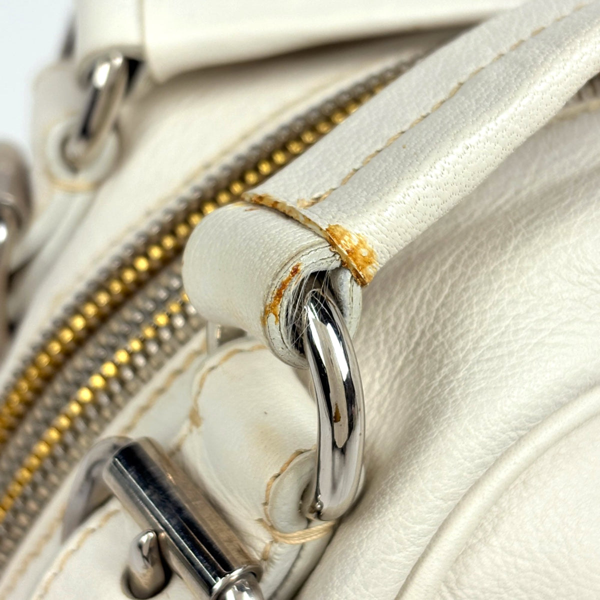 Prada White Leather Handbag (Pre-Owned)