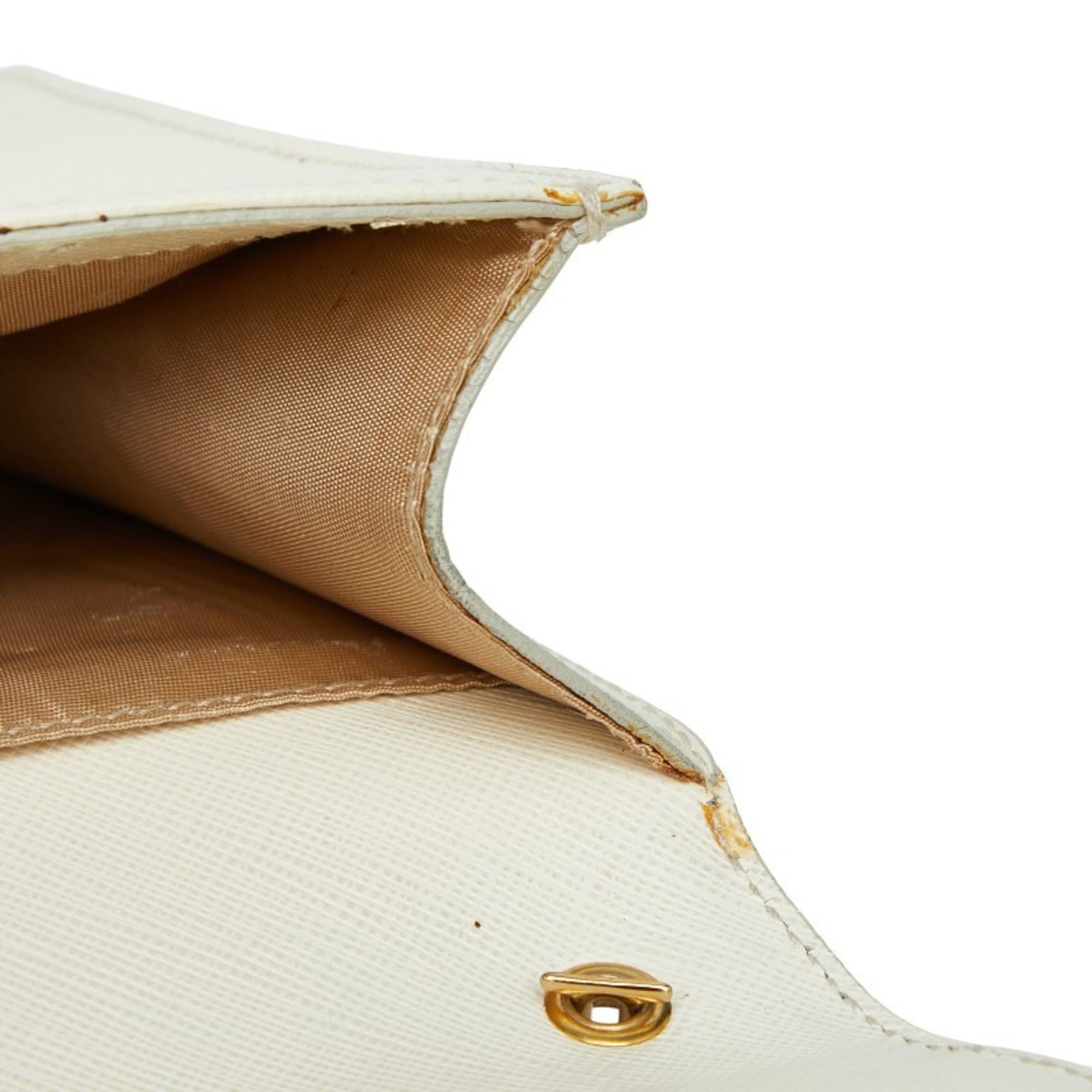 Salvatore Ferragamo Off-White White Leather Shoulder Bag (Pre-Owned)