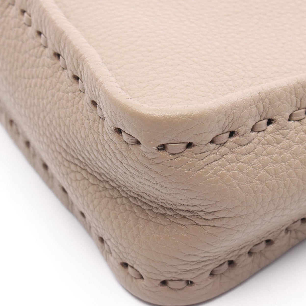 Fendi Selleria Beige Leather Handbag (Pre-Owned)