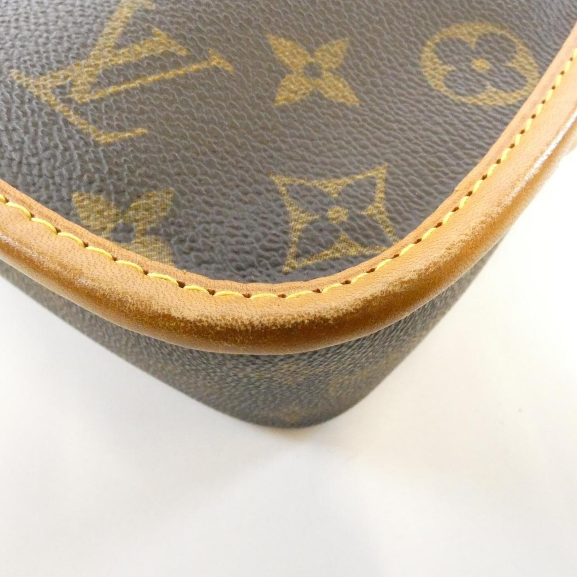 Louis Vuitton Brown Coated Canvas Shoulder Bag (Pre-Owned)