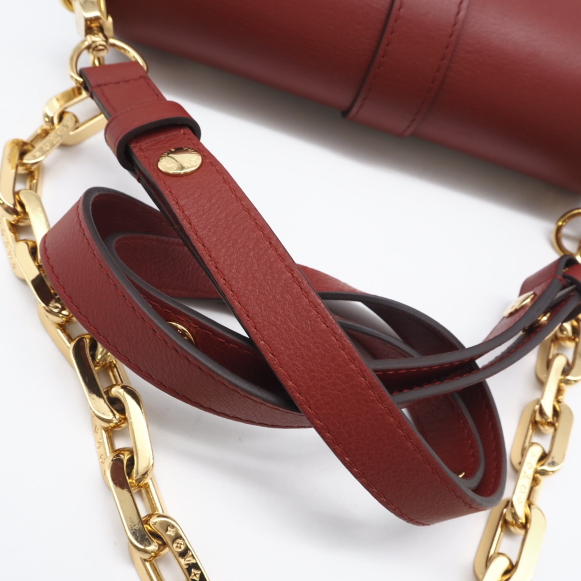 Louis Vuitton Brown Red Color Canvas Leather Shoulder Bag (Pre-Owned)