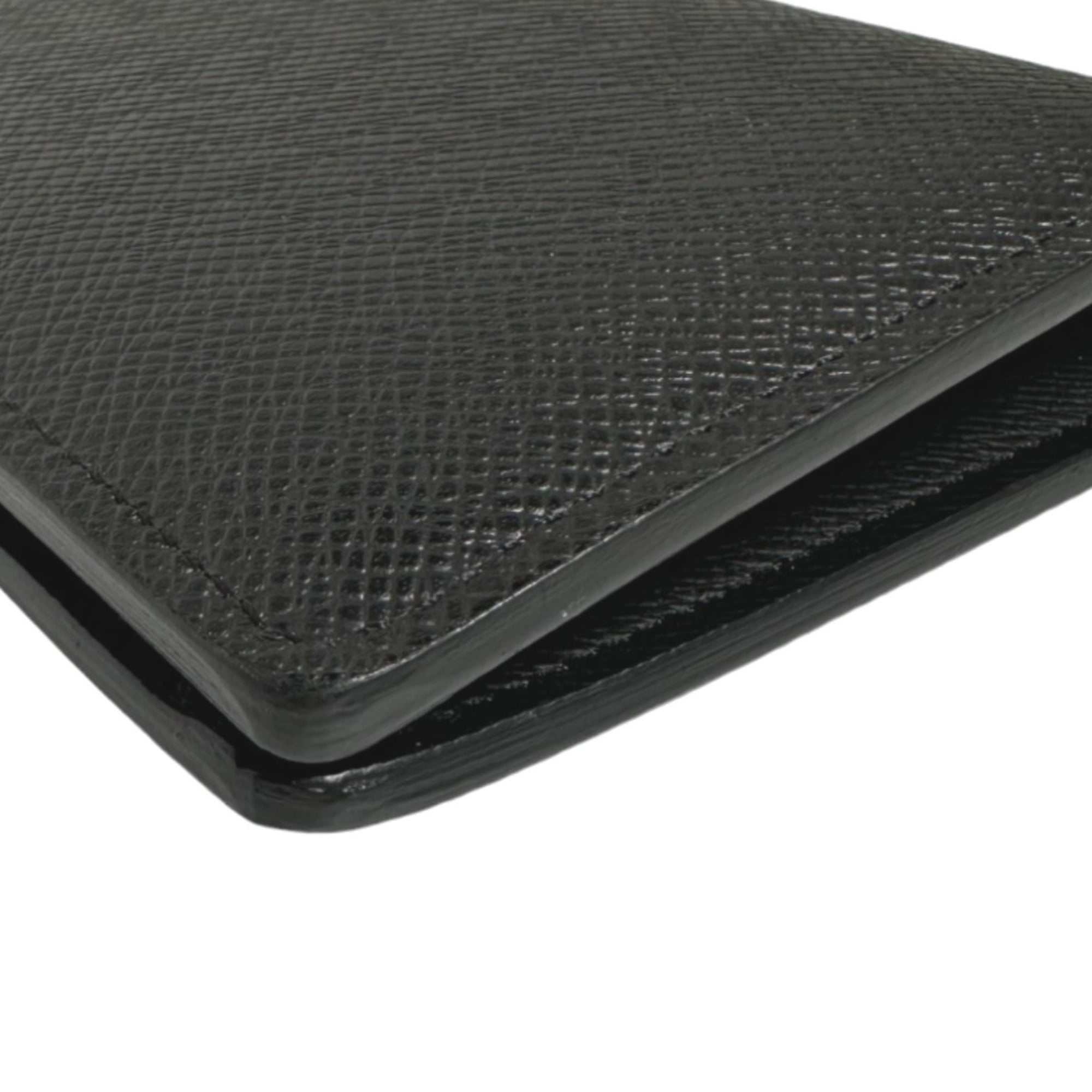 Louis Vuitton Black Taiga Leather Long Wallet (Bi-Fold) (Pre-Owned)