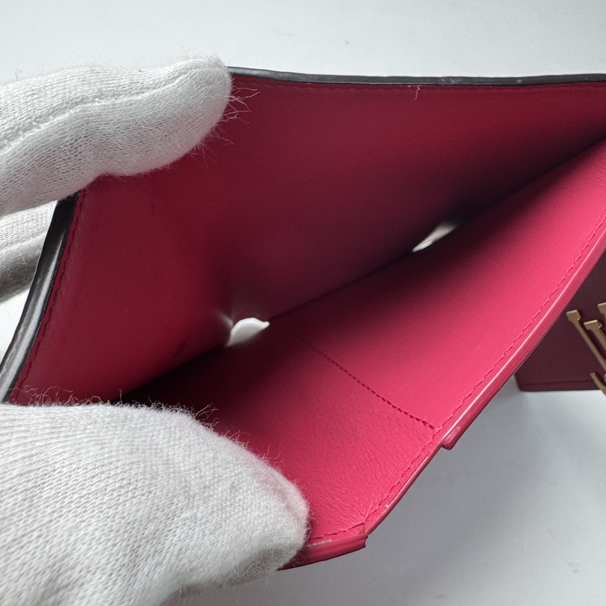 Louis Vuitton Black Hot Pink Leather Wallet (Tri-Fold) (Pre-Owned)