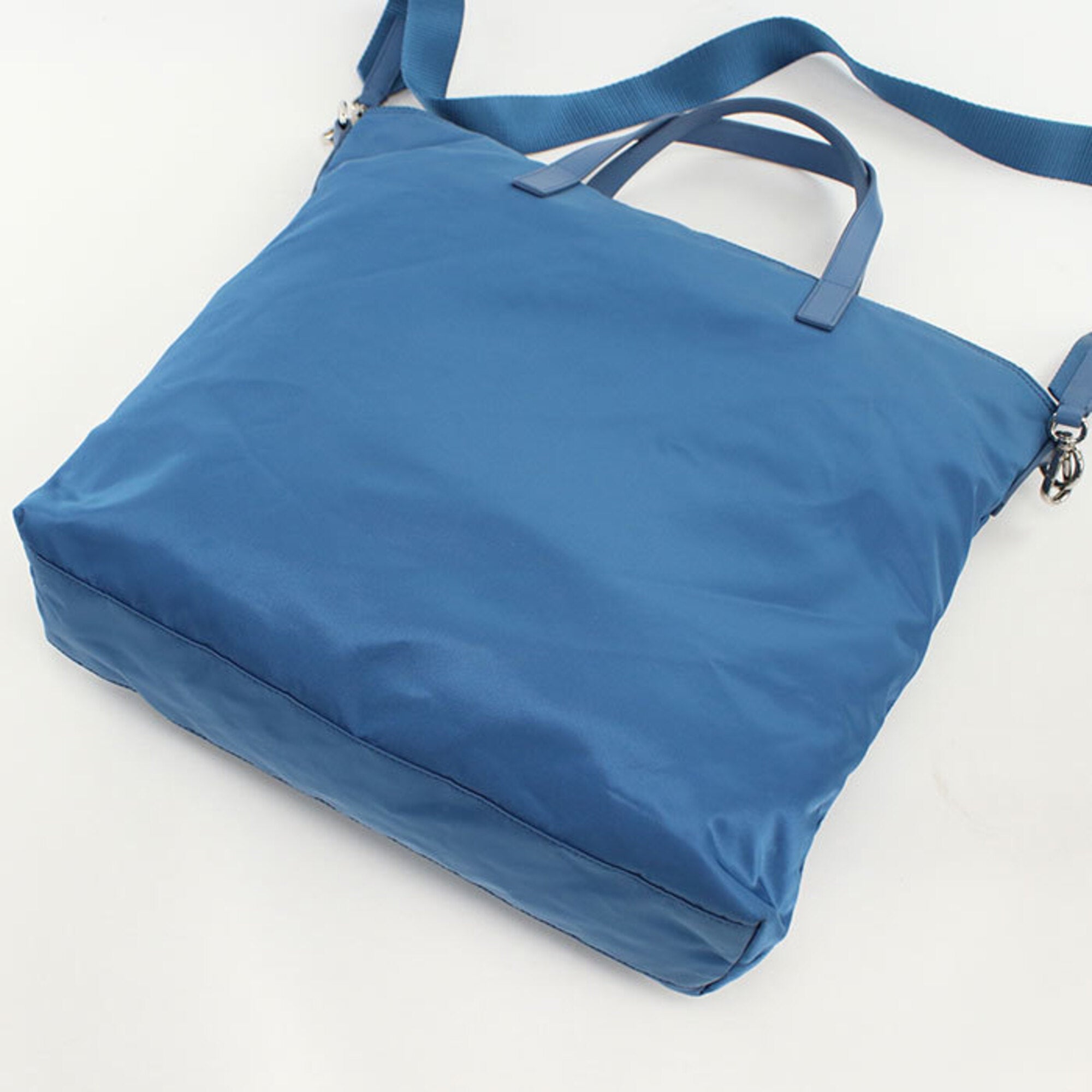 Prada Blue Nylon Tote Bag (Pre-Owned)