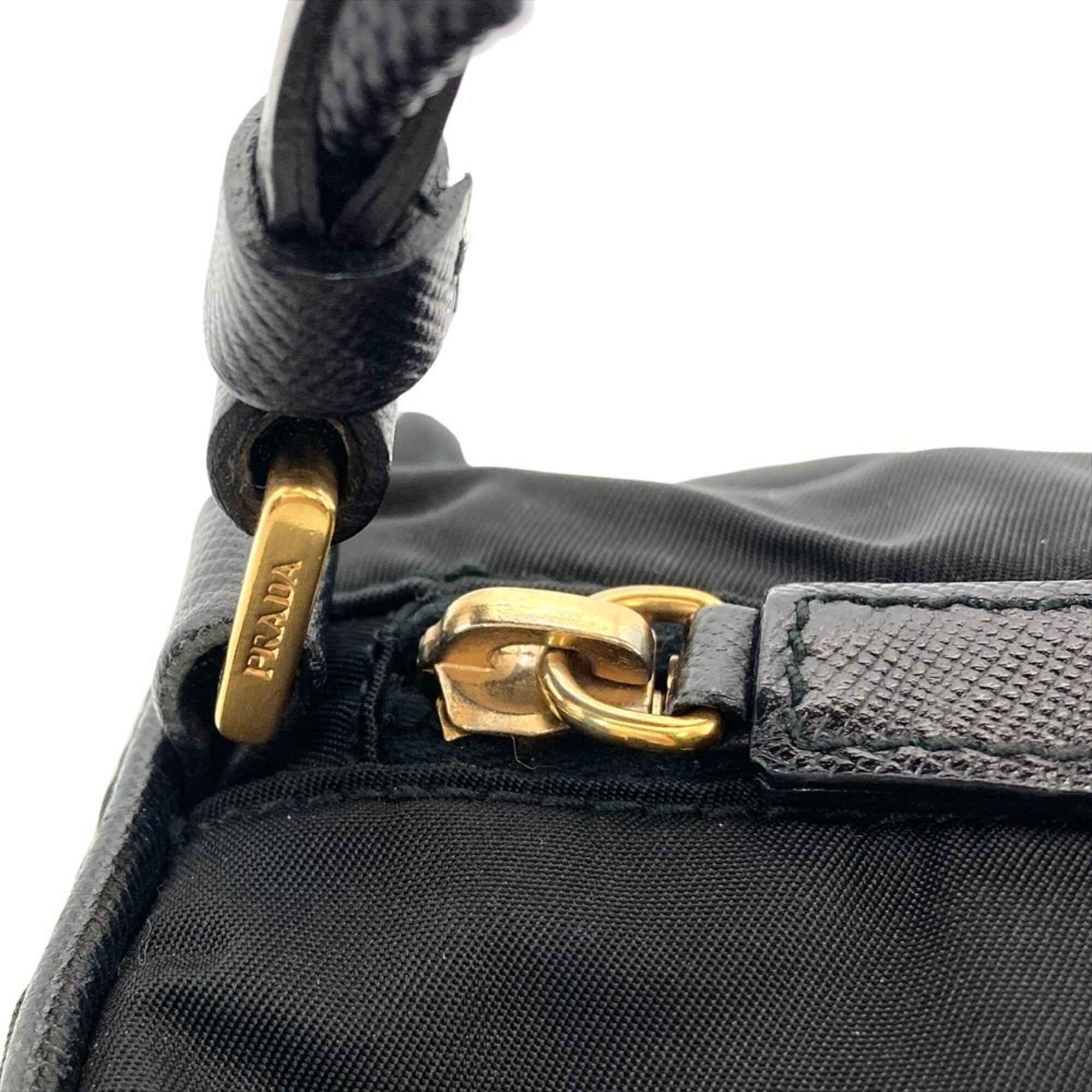 Prada Black Nylon Shoulder Bag (Pre-Owned)