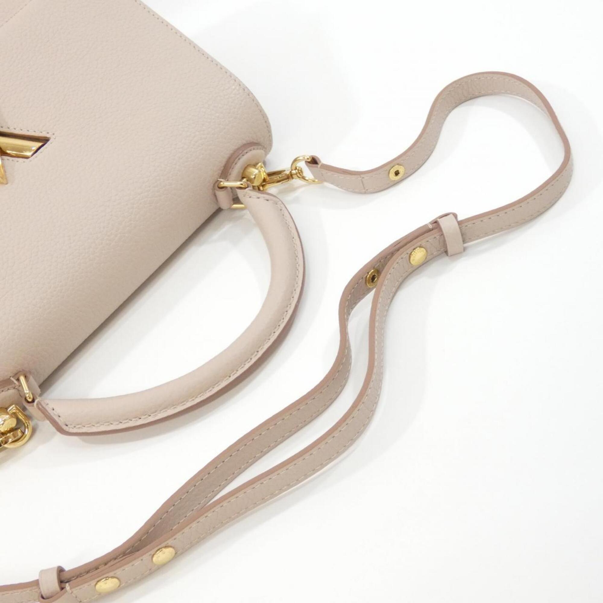 Louis Vuitton Grayish Handbag (Pre-Owned)