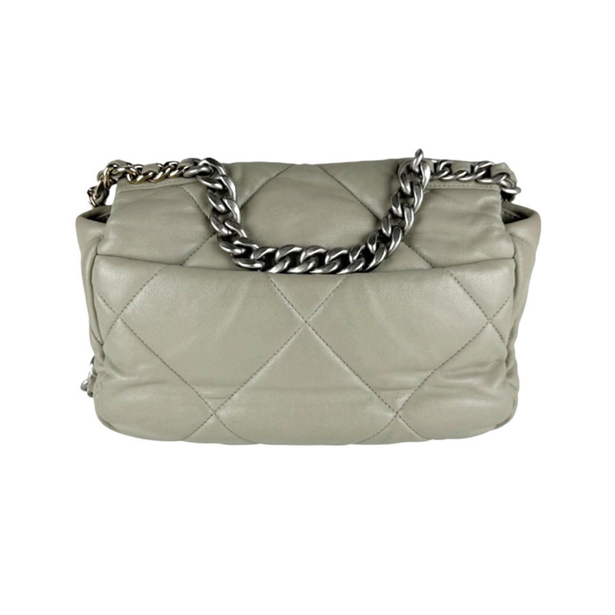 Chanel Gray Leather Shoulder Bag (Pre-Owned)