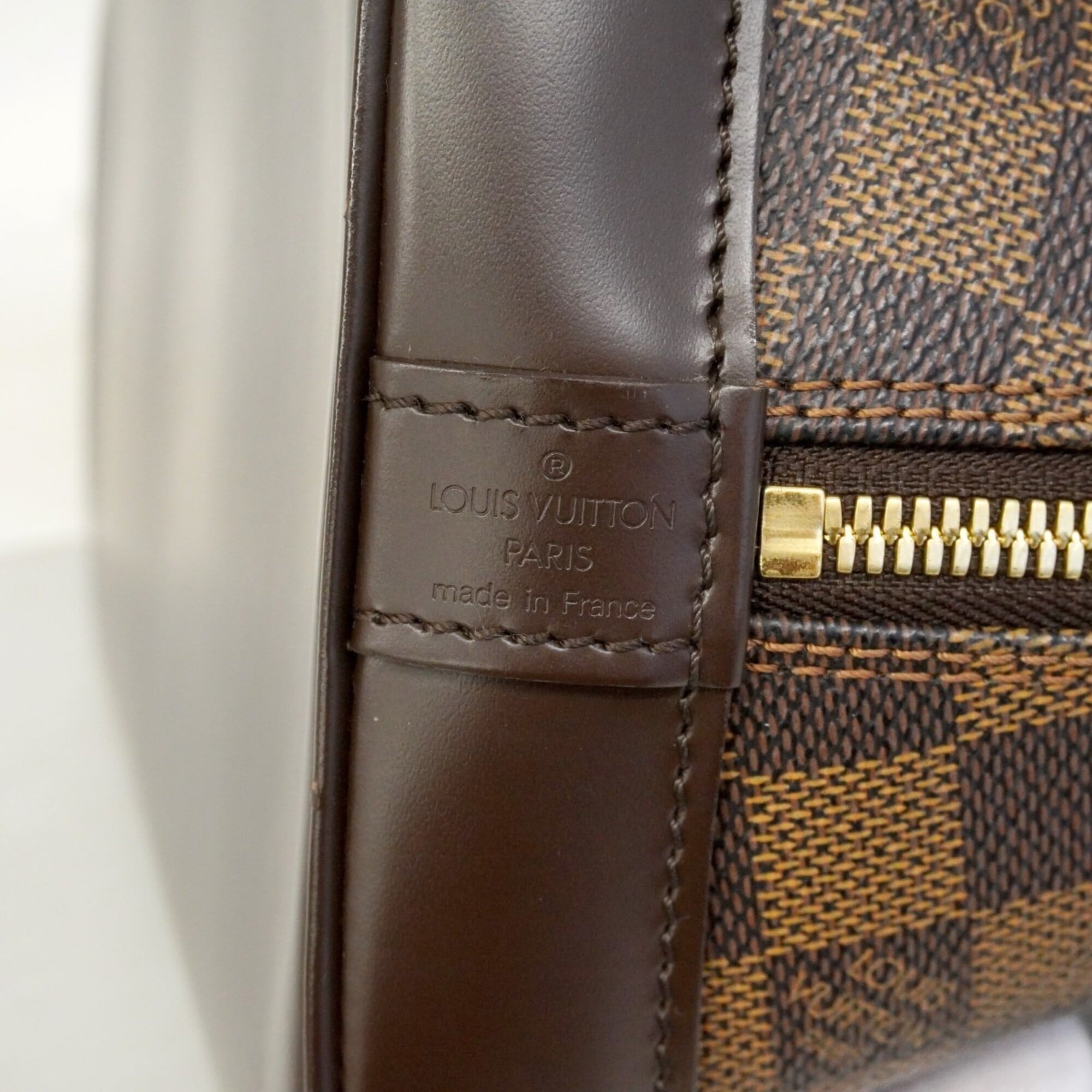 Louis Vuitton Ebene Handbag (Pre-Owned)