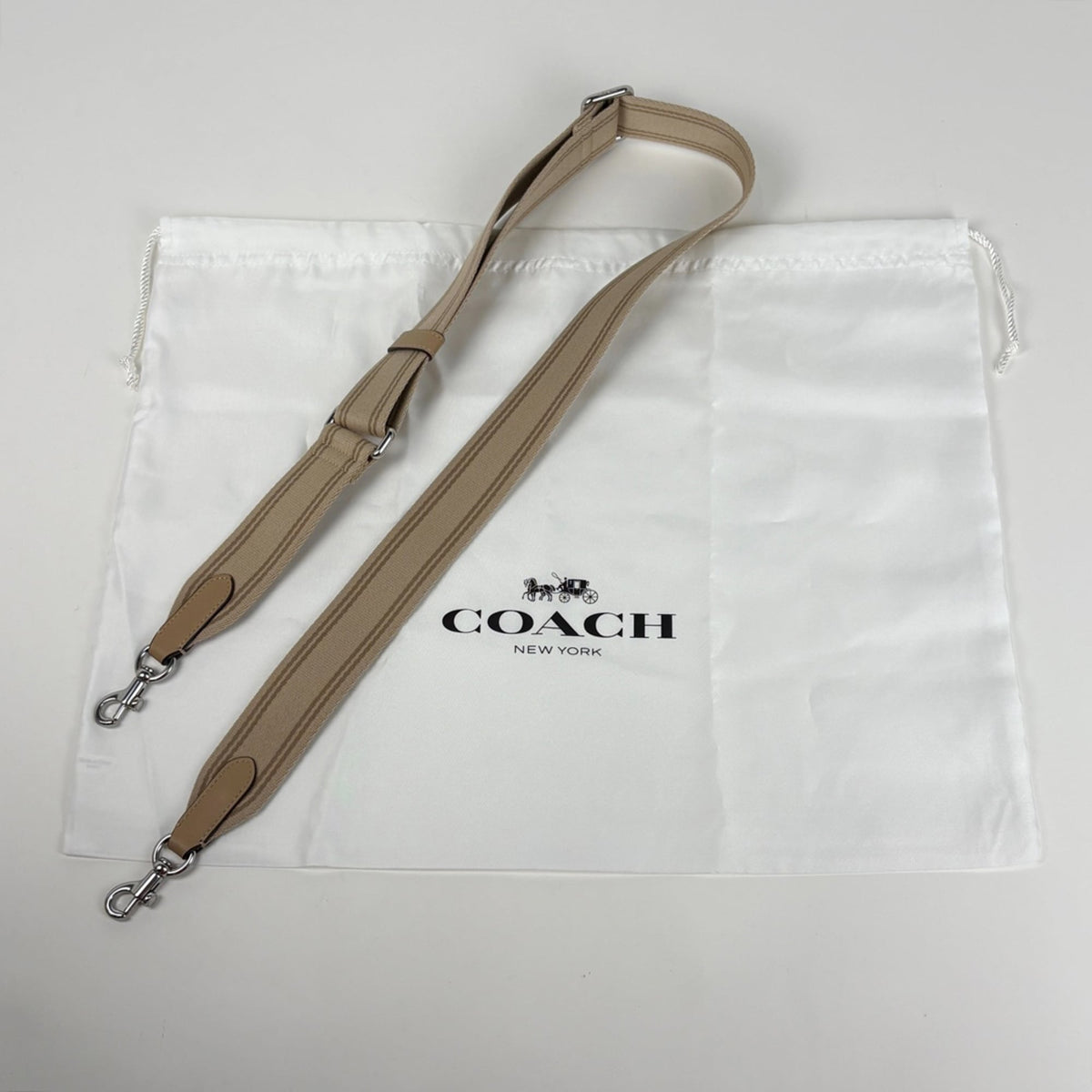 Coach Beige Canvas Leather Tote Bag (Pre-Owned)