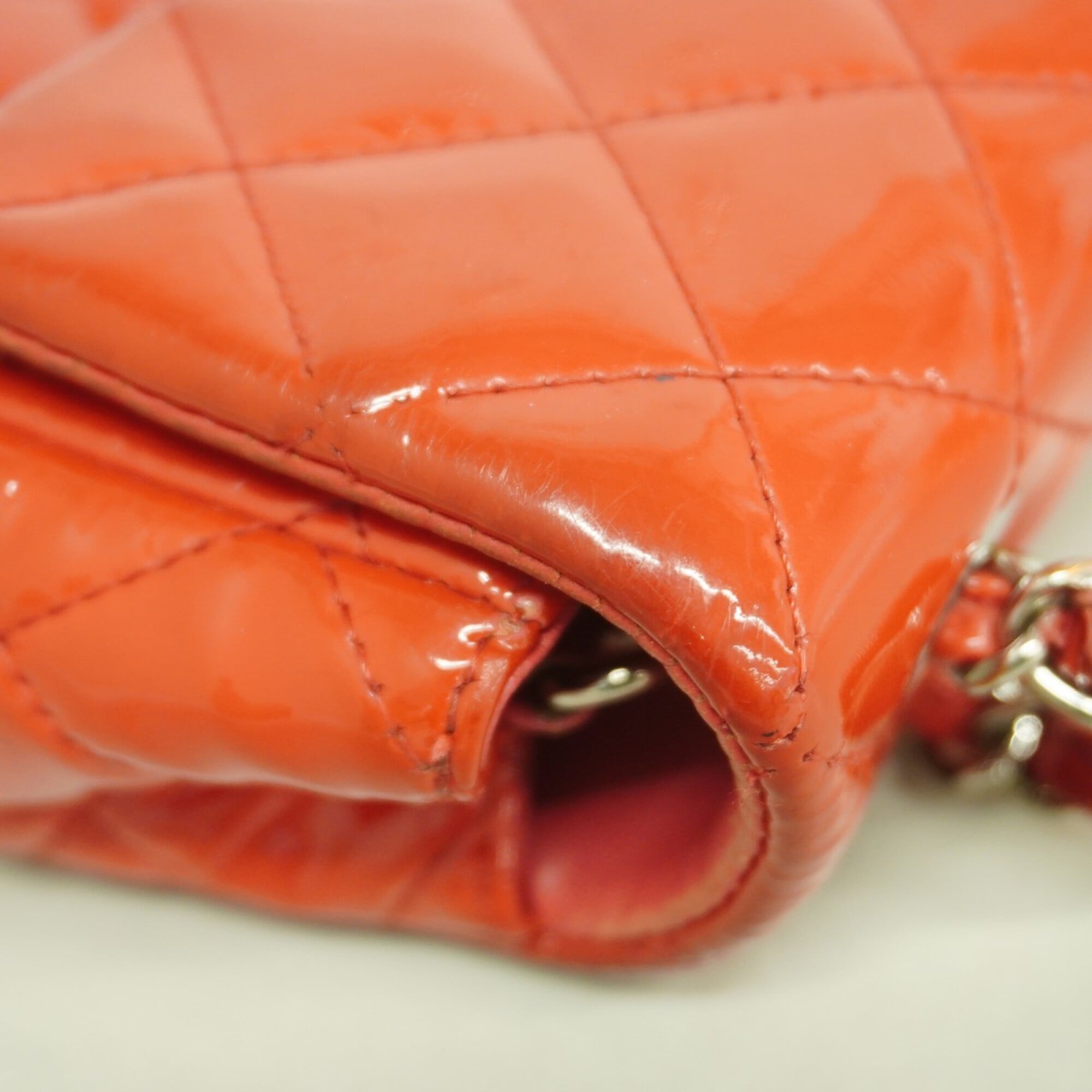 Chanel Red Color Patent Leather Shoulder Bag (Pre-Owned)