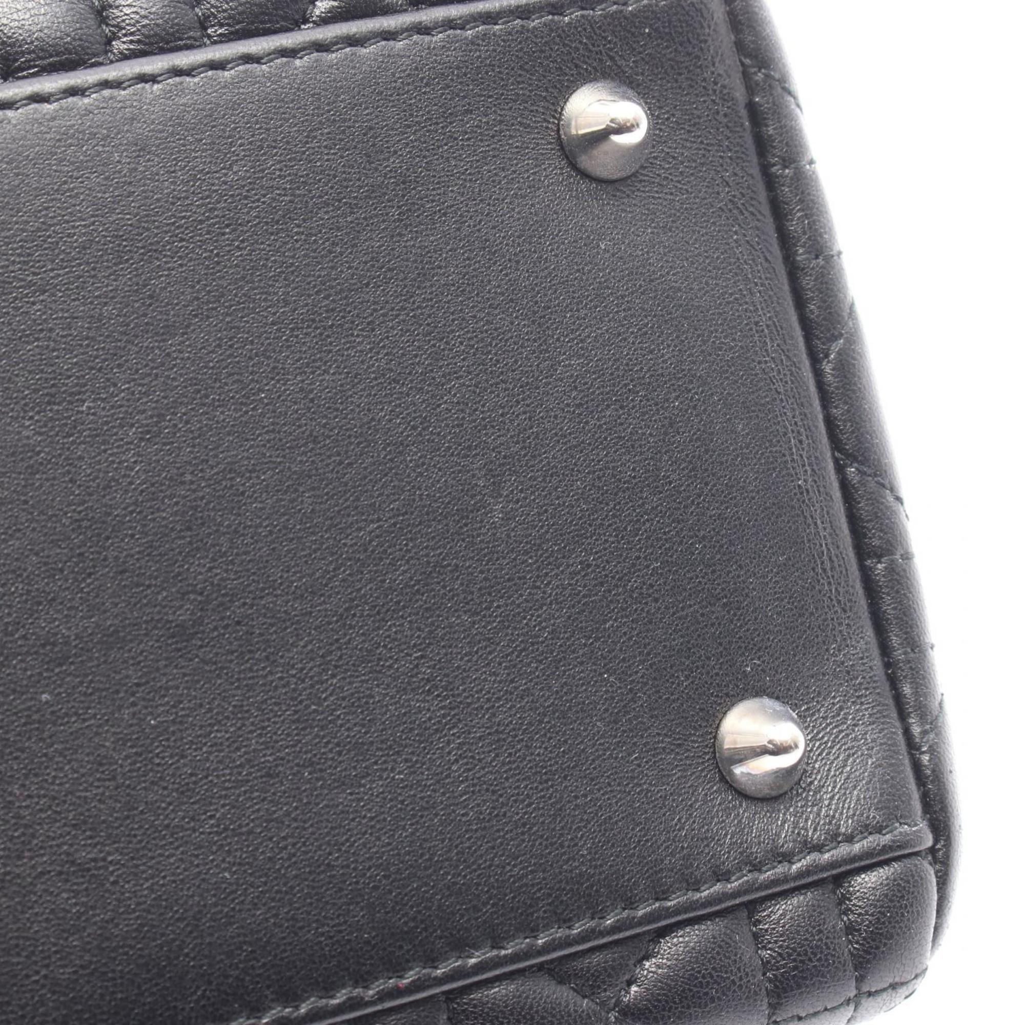 Christian Dior Black Leather Handbag (Pre-Owned)