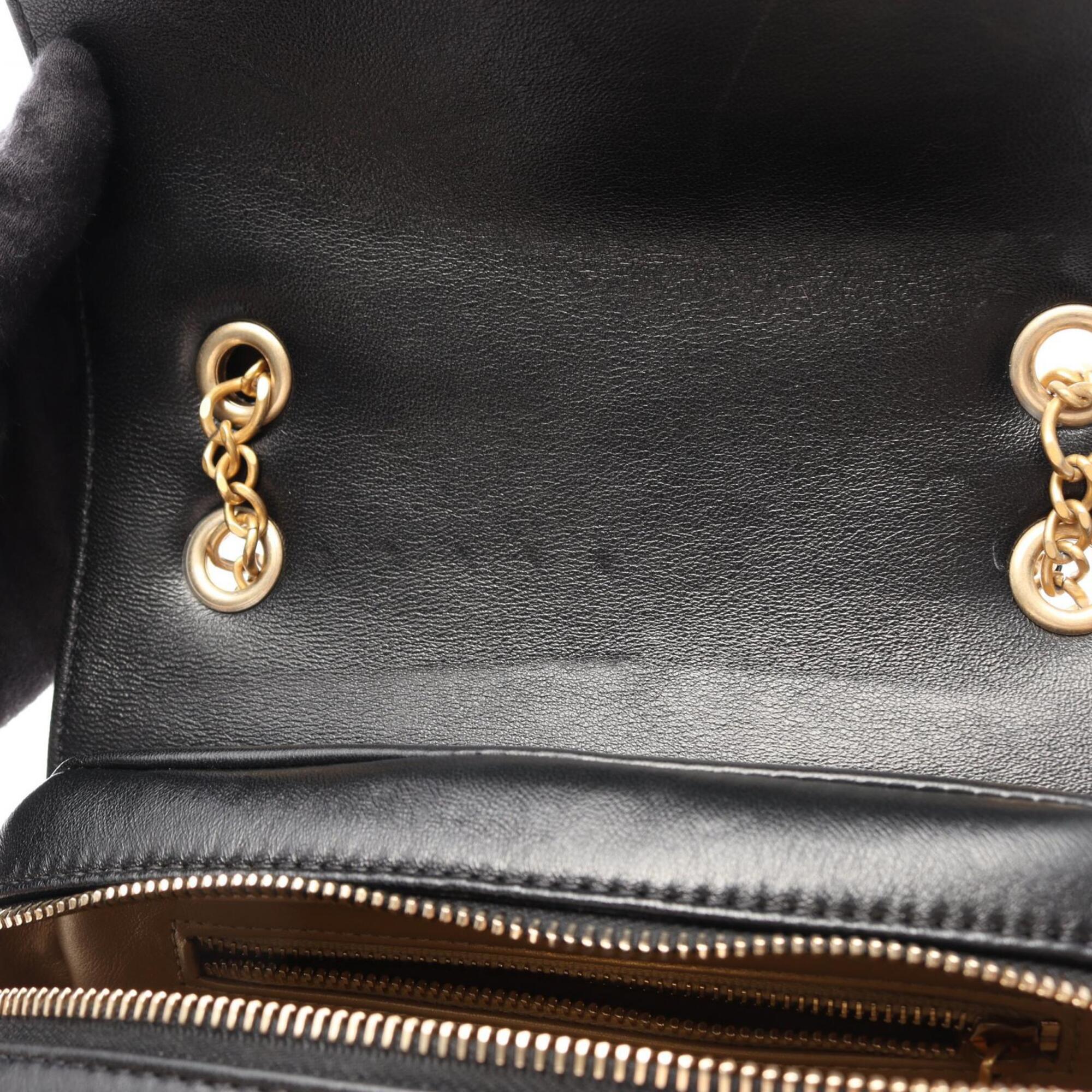 Chanel Black Leather Backpack Handbag (Pre-Owned)