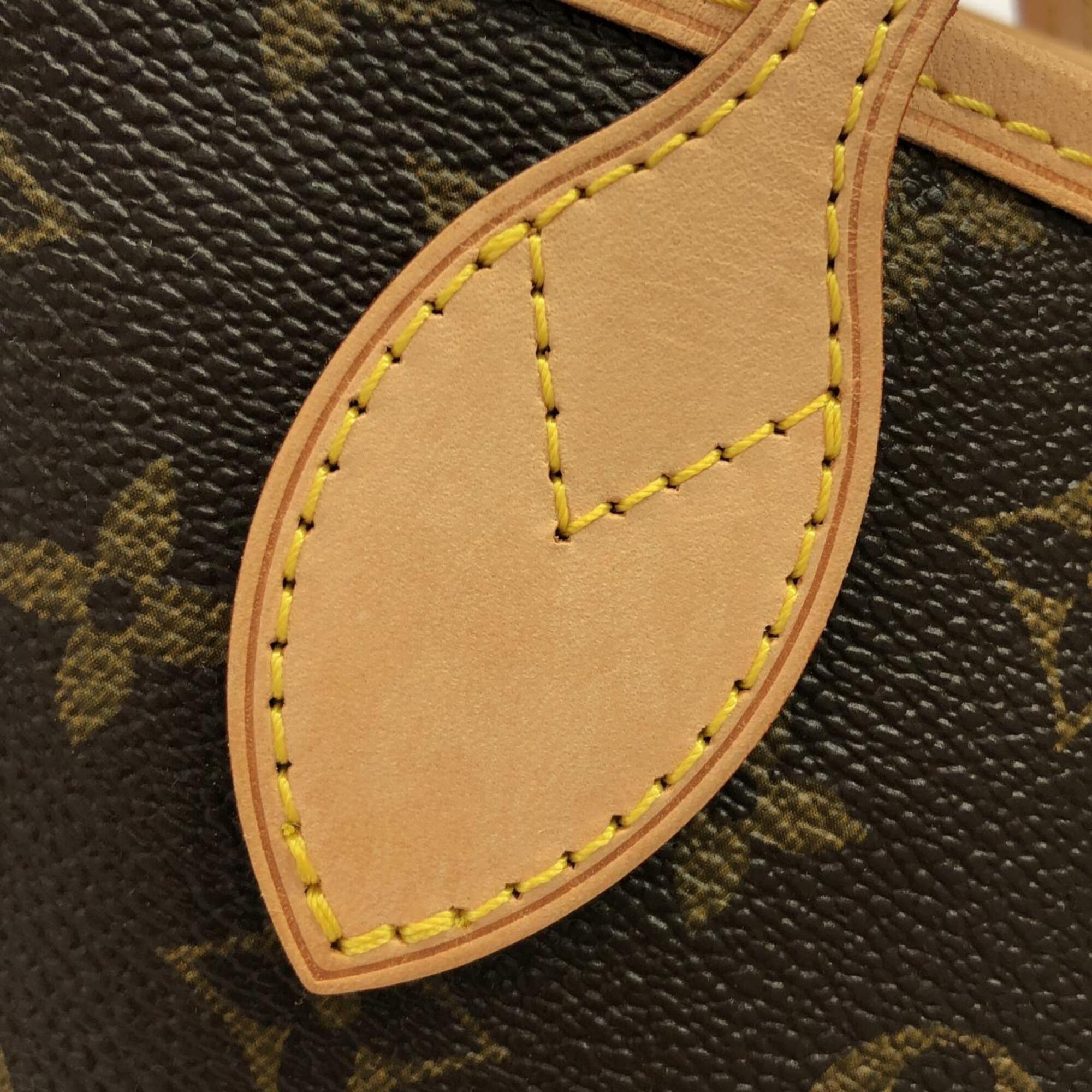 Louis Vuitton Marron Coated Canvas Handbag (Pre-Owned)