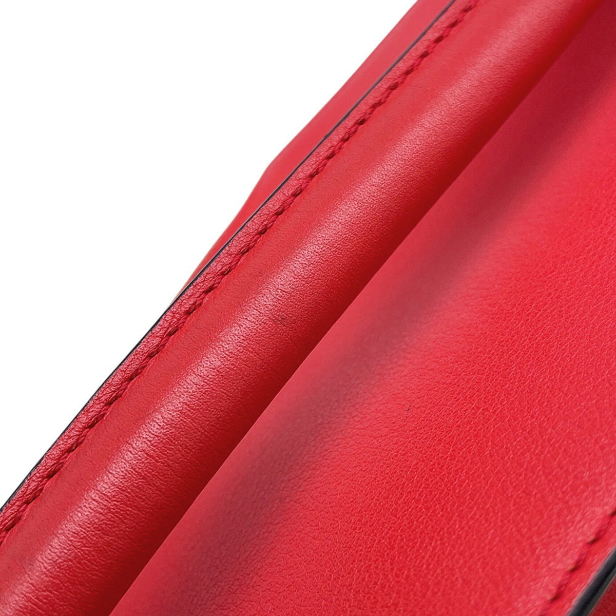 Loewe Red Color Leather Handbag Shoulder Bag (Pre-Owned)