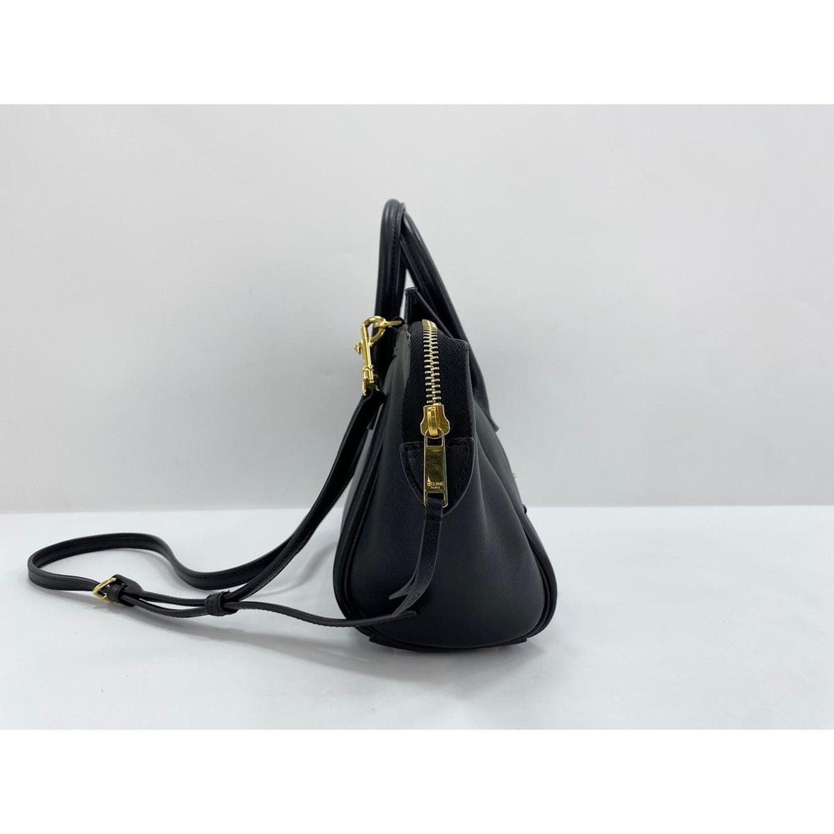 Celine Black Shoulder Bag (Pre-Owned)