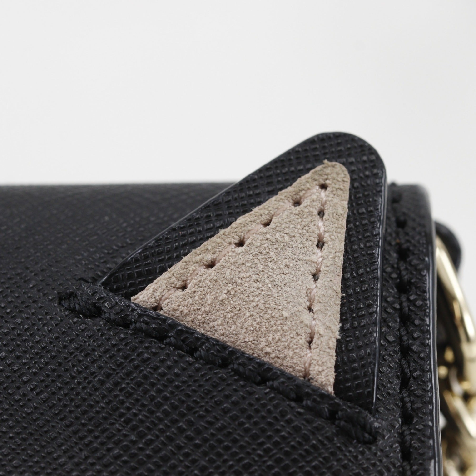 Kate Spade Black Leather Shoulder Bag (Pre-Owned)